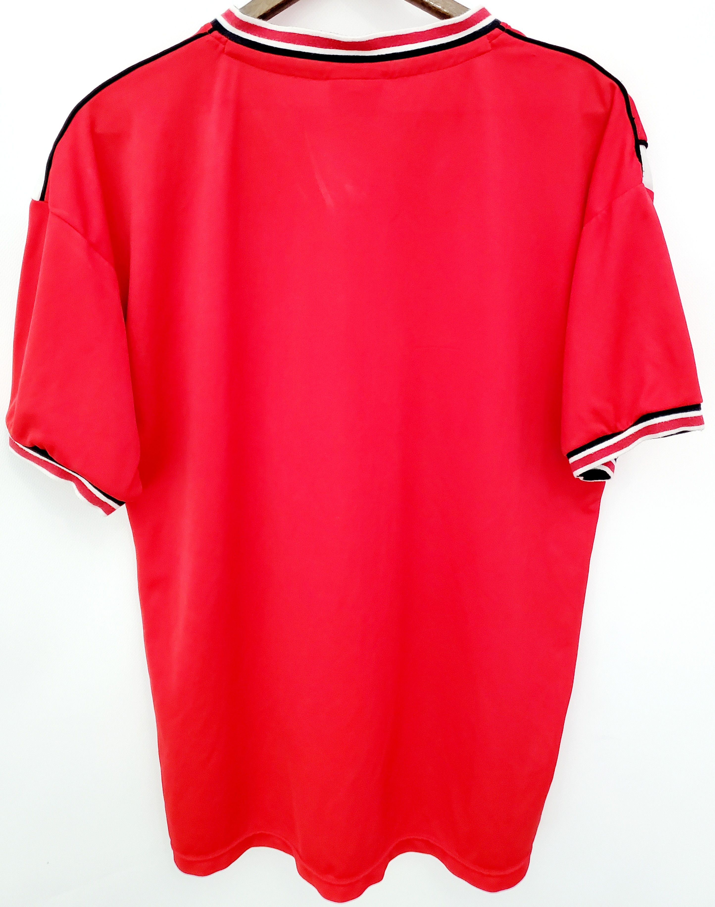 Vintage Manchester United Jersey FA Cup Final Wembley 1985 L Size US L / EU 52-54 / 3 - 3 Thumbnail