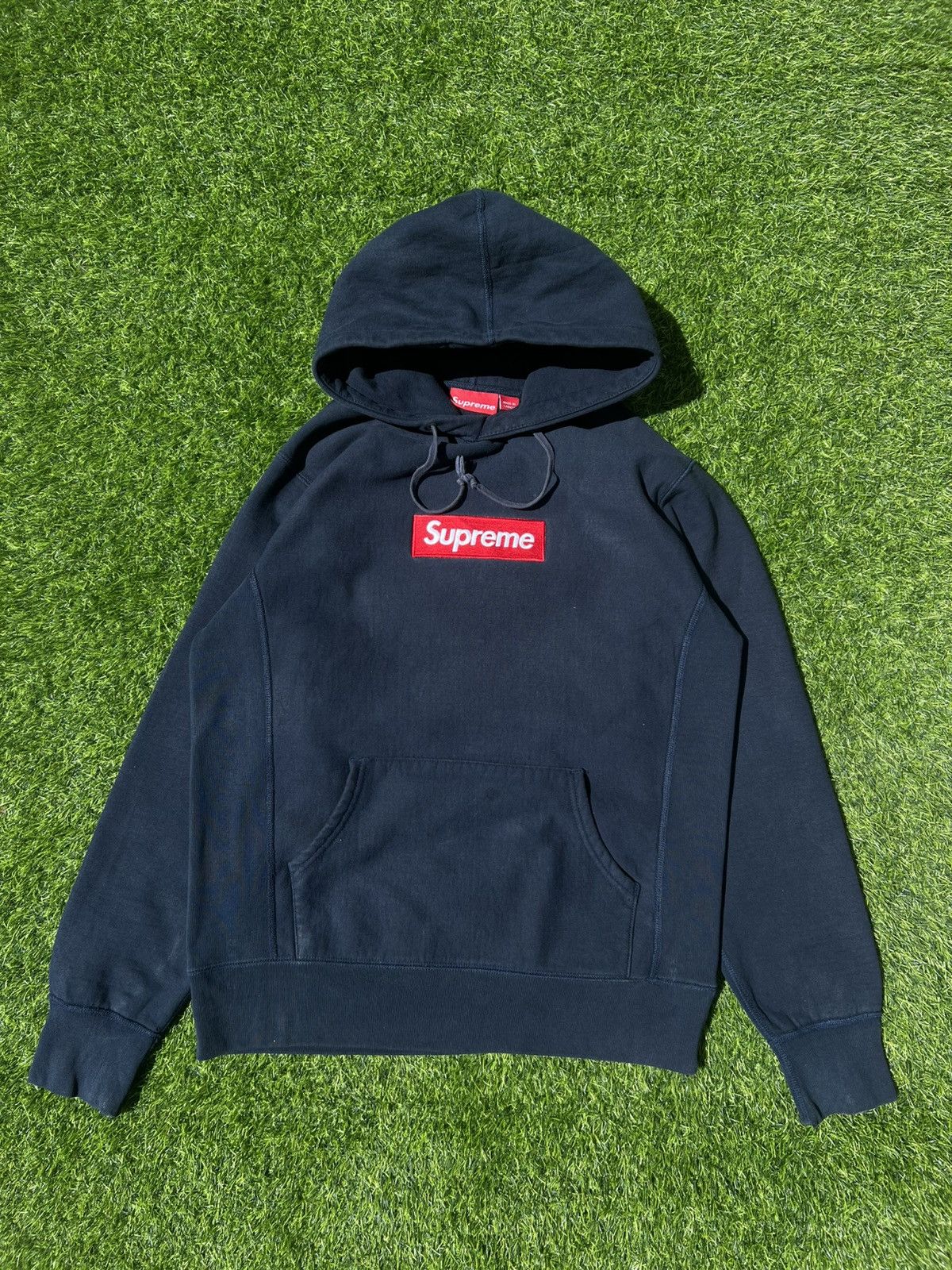 Supreme Vintage Navy Blue Box Logo Supreme (Bogo hoodie) Size US M / EU 48-50 / 2 - 1 Thumbnail