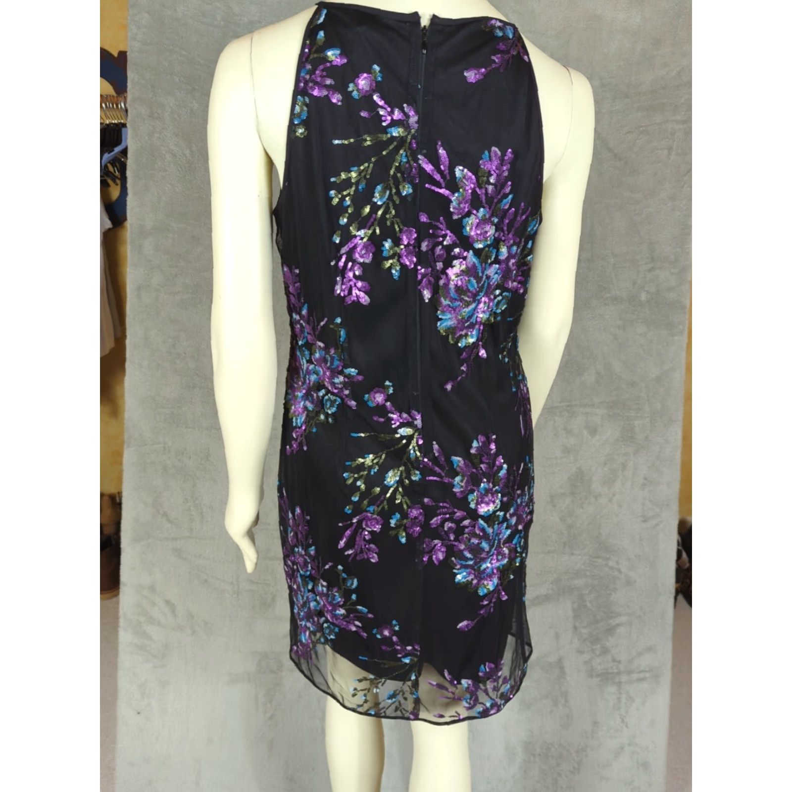 black dress with cowboy boots outfit White House Black Market Green Wisteria Floral Reversible Halter Dress   Recycled Threads