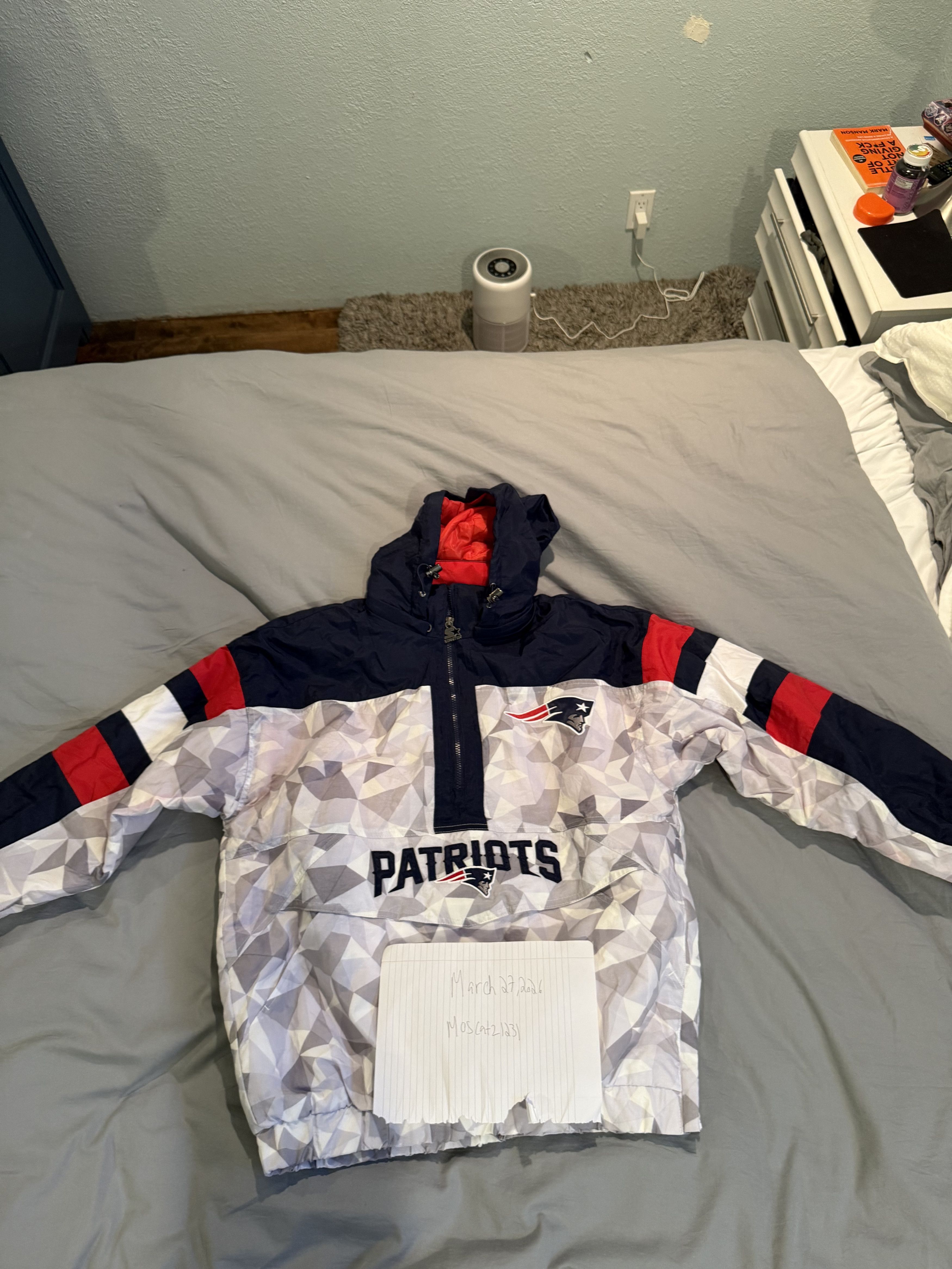 Starter Men's Starter White/Navy Patriots Half-Zip Hooded Jacket Size US M / EU 48-50 / 2 - 1 Thumbnail