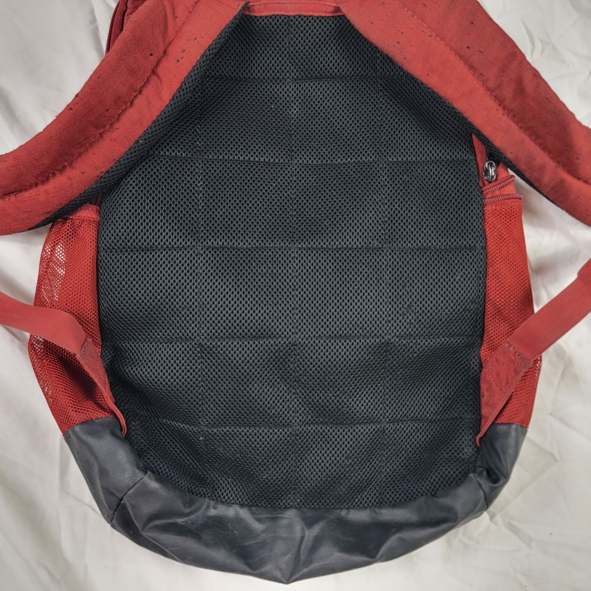 Nike Nike Brasilia Slub Training Backpack Red Black Outdoors Camp Size ONE SIZE - 3 Thumbnail