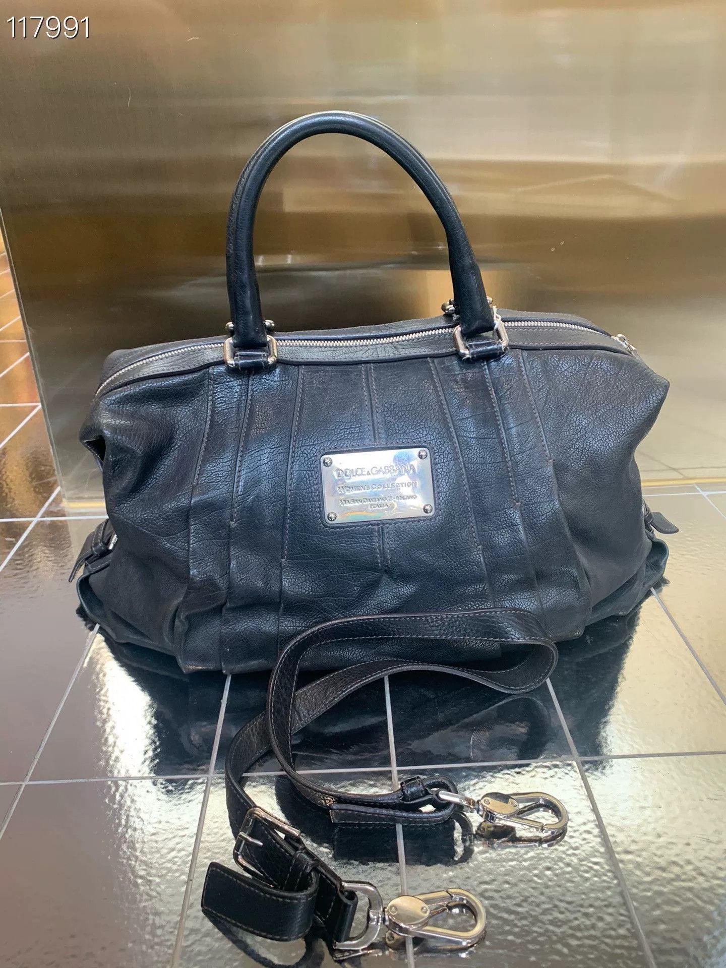 Dolce & Gabbana DG 069702 Black Leather Crossbody Bag Size ONE SIZE - 1 Thumbnail