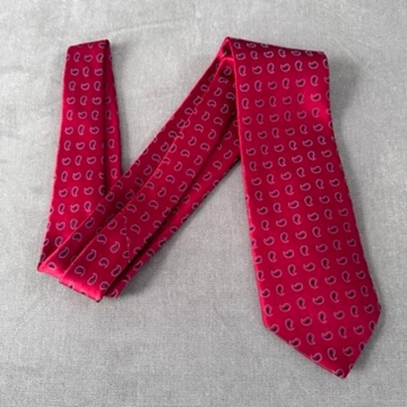 Nordstrom Nordstrom red pink small paisley silk tie NWT Size ONE SIZE - 1 Thumbnail