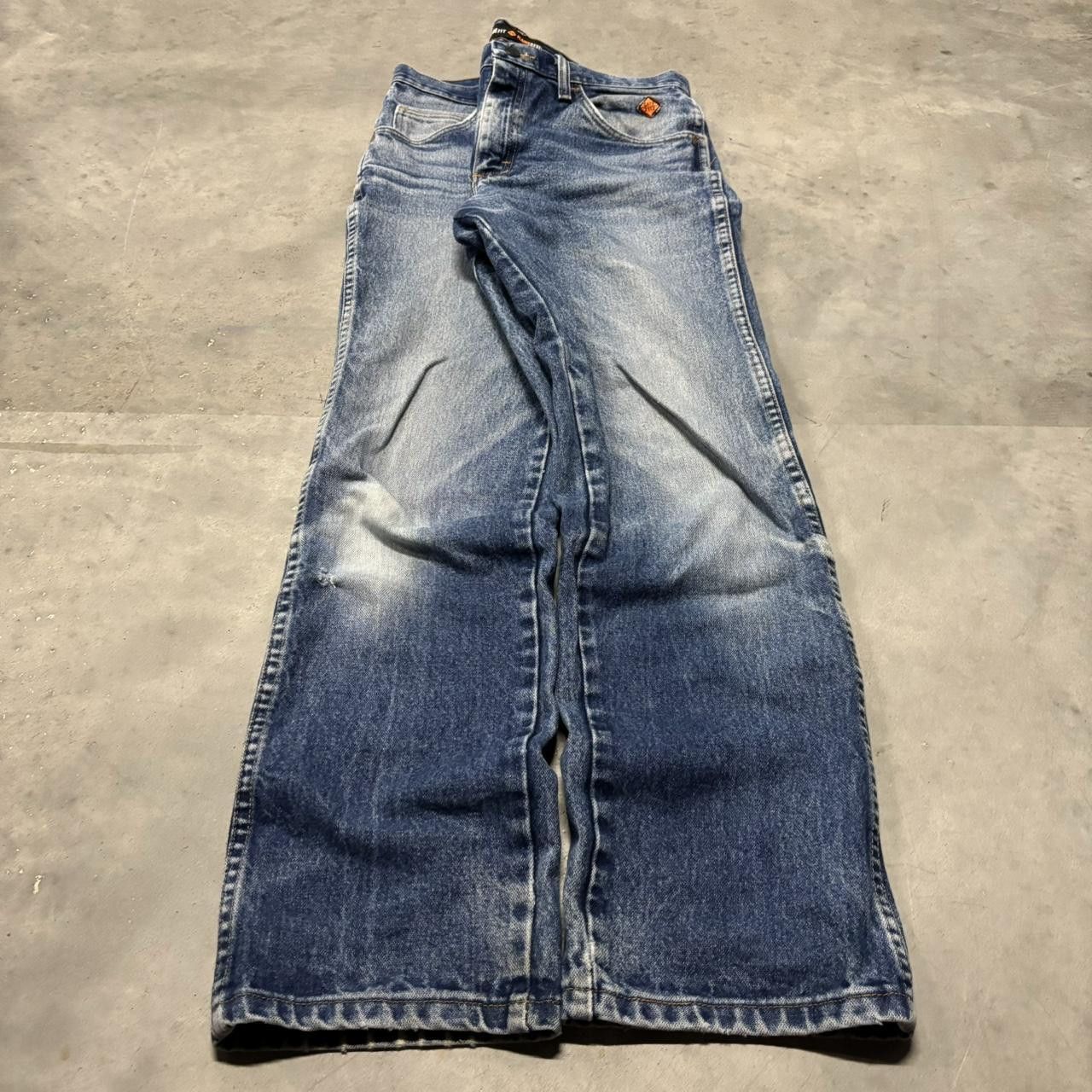 Japanese Brand × Vintage Crazy Vintage Y2K/2000s Grunge Faded Medium Wash Essential Denim Jeans! Size US 32 / EU 48 - 3 Thumbnail