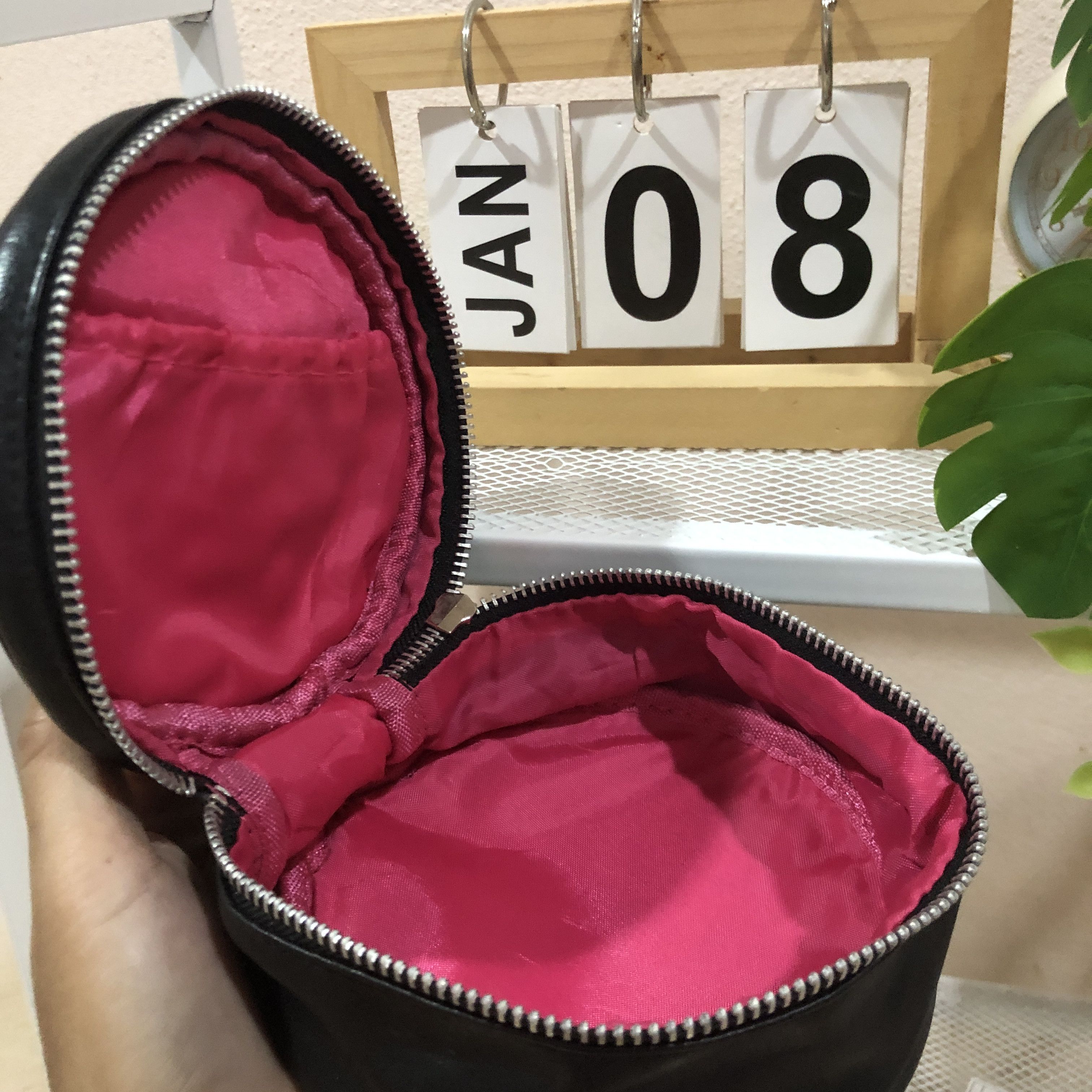 If Six Was Nine MOUSSY Star Studded Mini Pouch Clutch Bag Size ONE SIZE - 11 Thumbnail