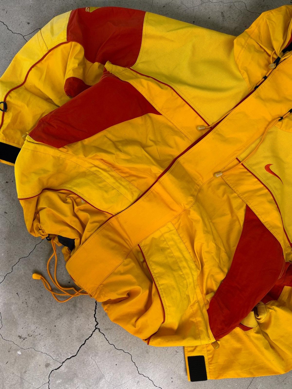 Nike ACG Nike ACG Layering System 3 Storm Fit Heavy Shell Jacket Size US L / EU 52-54 / 3 - 6 Thumbnail