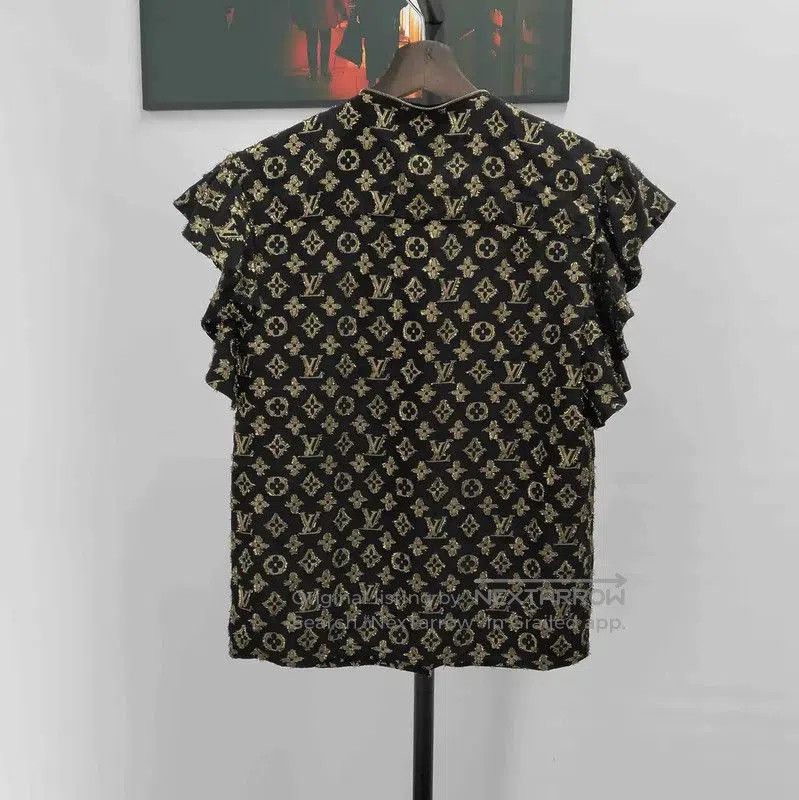 Louis Vuitton Louis Vuitton Black Spring Autumn Short Sleeve T. Size M / US 6-8 / IT 42-44 - 2 Thumbnail