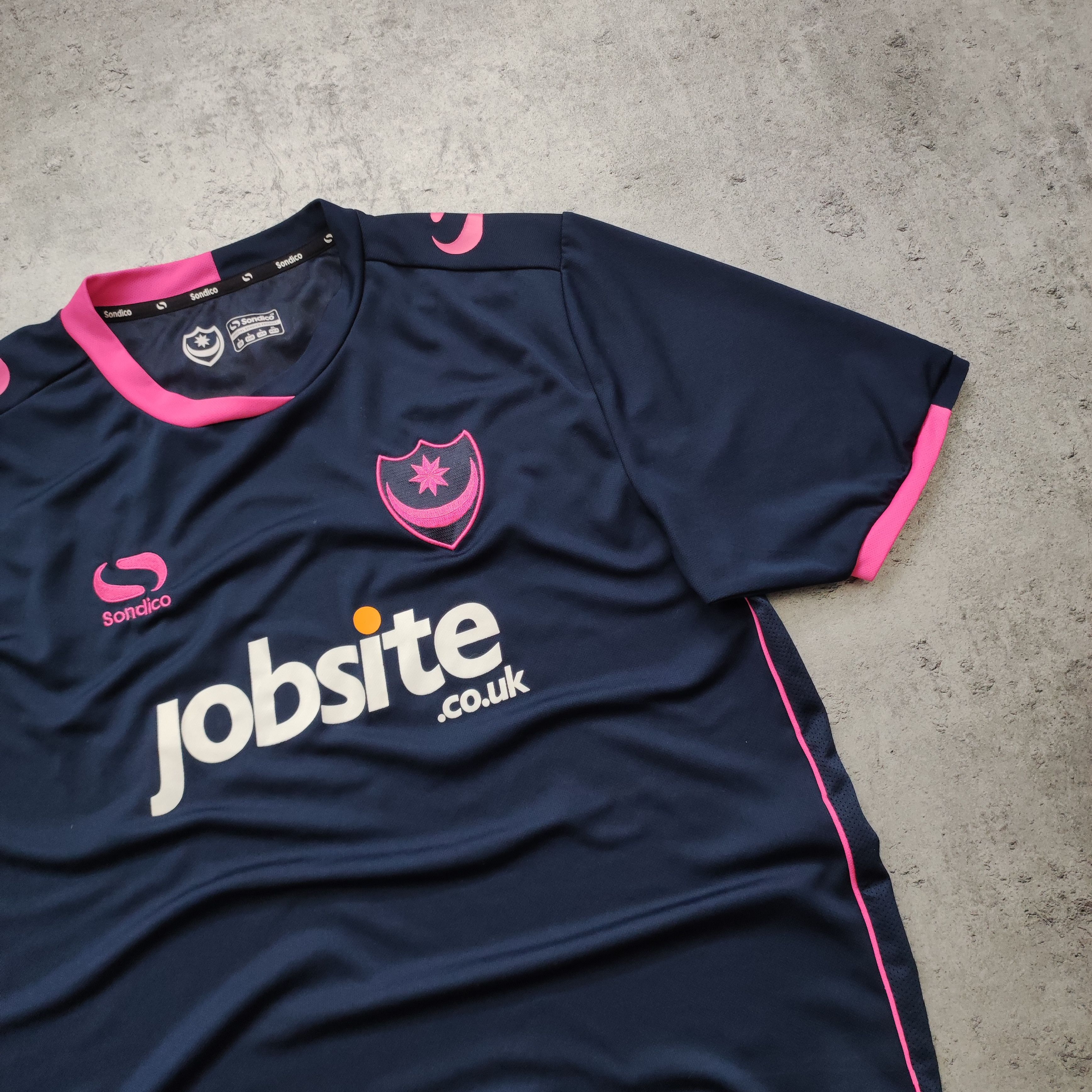 Vintage RARE Portsmouth Football Club 2017 Third Sondico Jersey Size US L / EU 52-54 / 3 - 3 Thumbnail