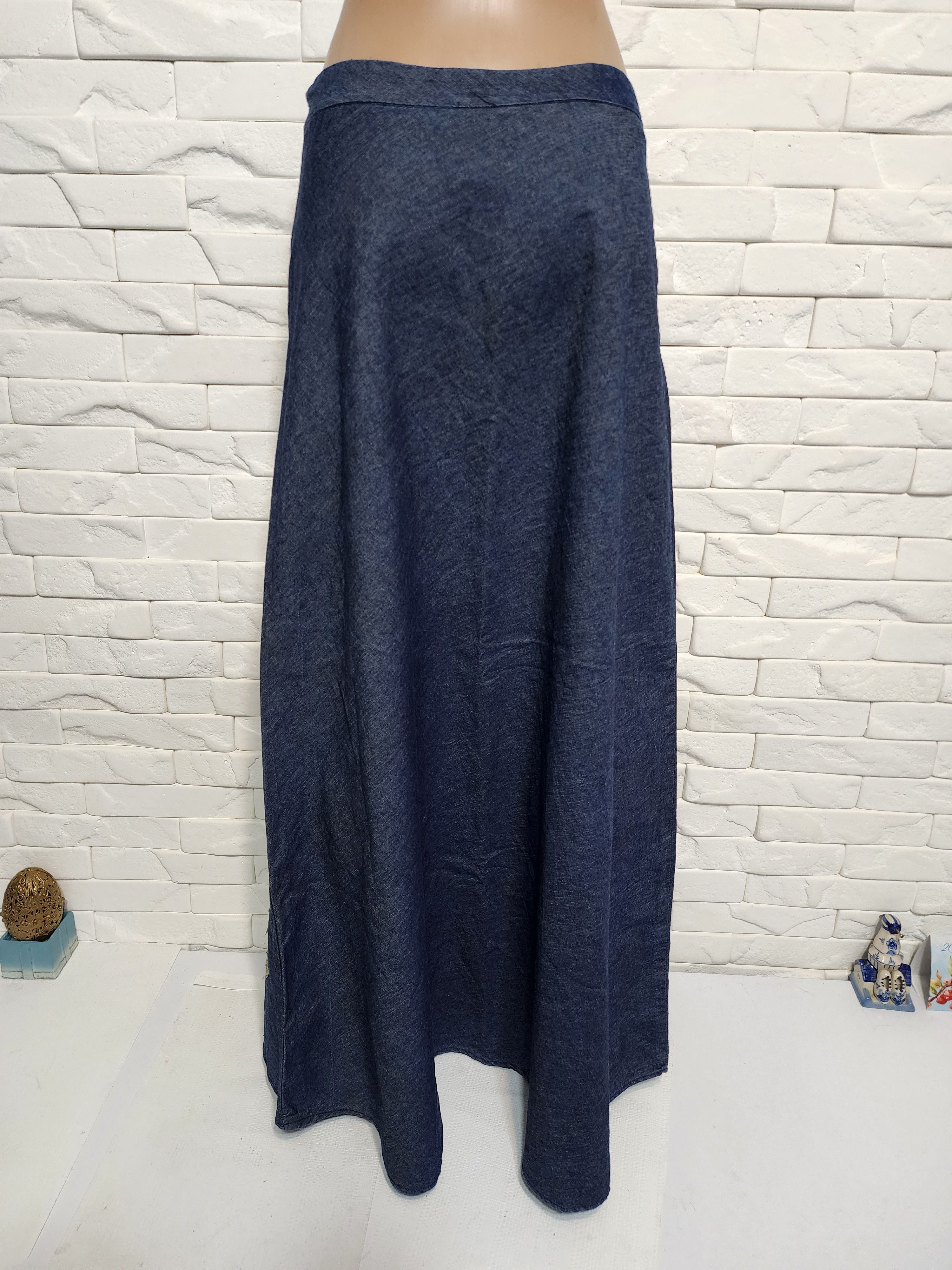 Other Blue Cotton Skirt: Flared Skirt with Embroidery and Beads. Size 30" / US 8 / IT 44 - 4 Thumbnail