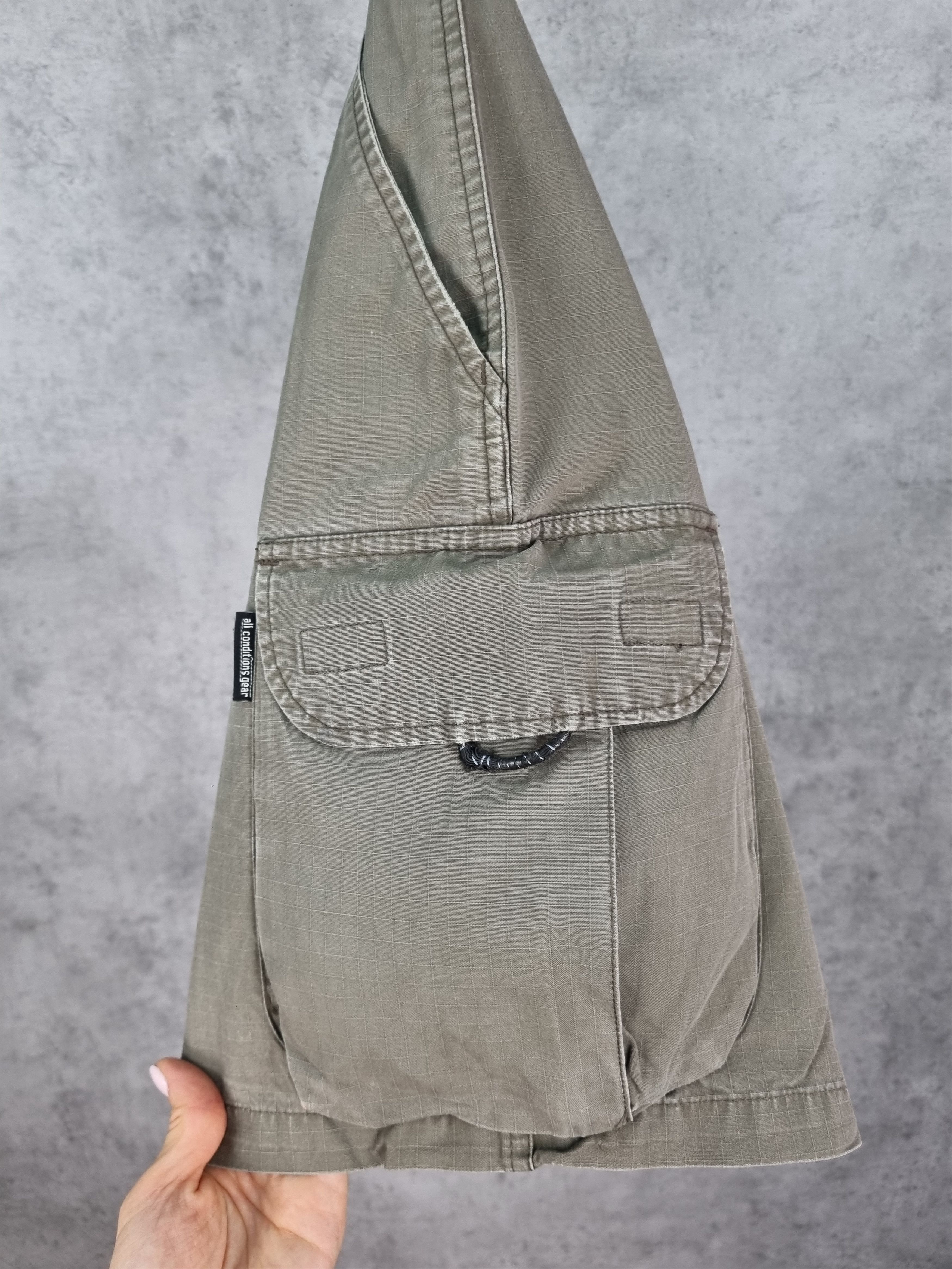 Nike × Nike ACG × Vintage Nike ACG Cargo Military Style Kaki Shorts Size US 31 - 13 Thumbnail