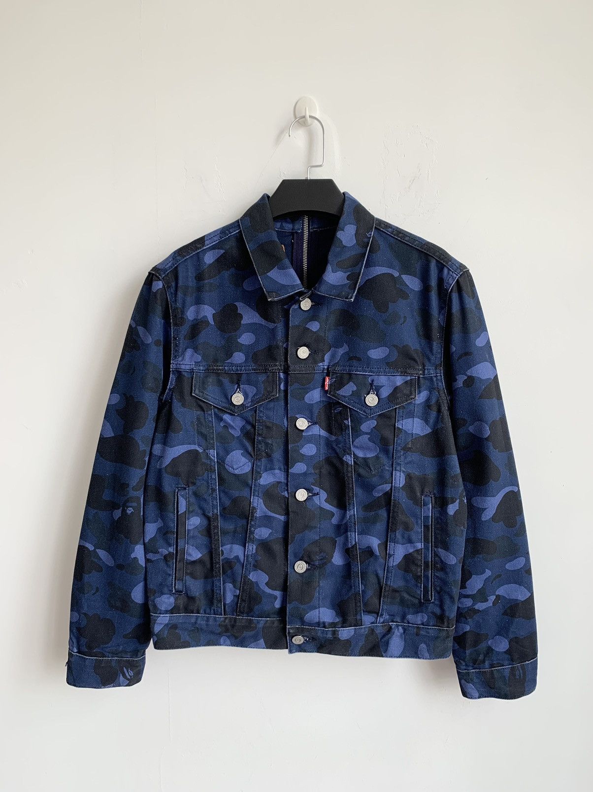 Bape Levis x Bape Blue Camo Trucker Jacket Size US XS / EU 42 / 0 - 1 Thumbnail