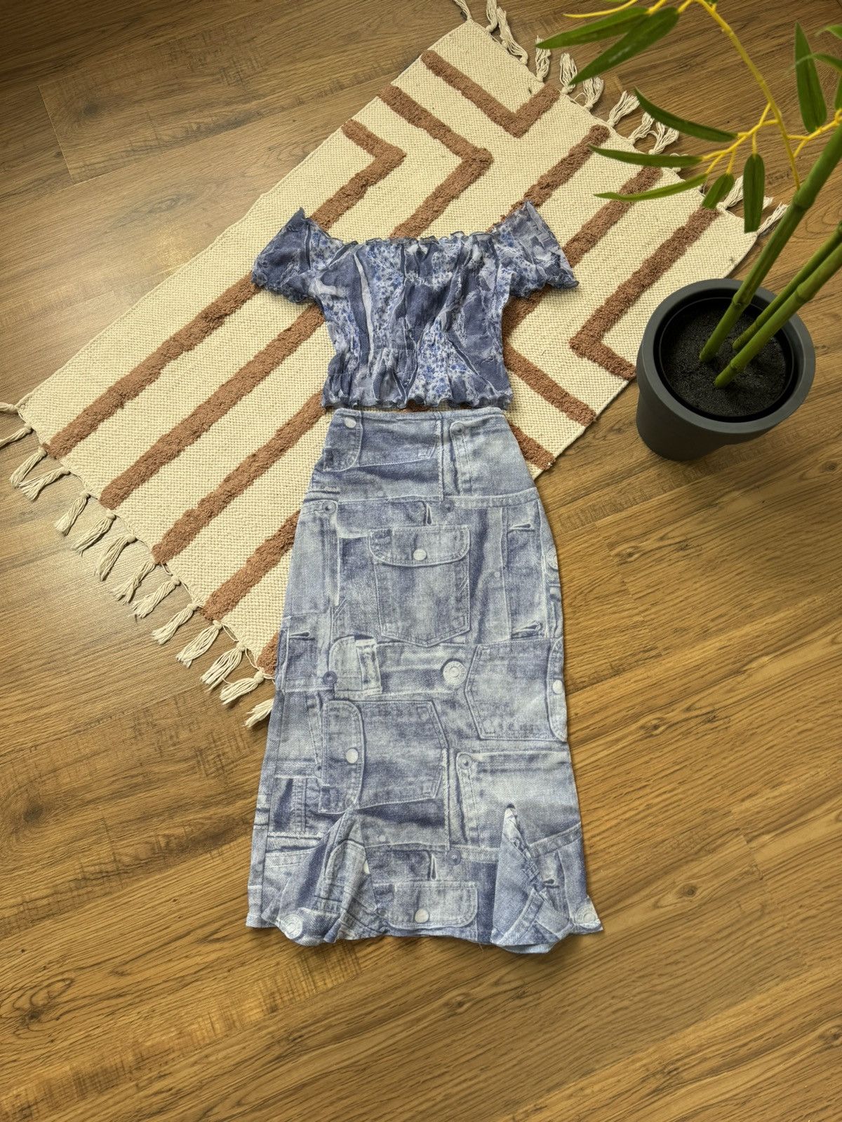 Vintage TRUE RELIGION STYLE PRINTED MESH SKIRT + TANK TOP SET Size S / US 4 / IT 40 - 2 Thumbnail