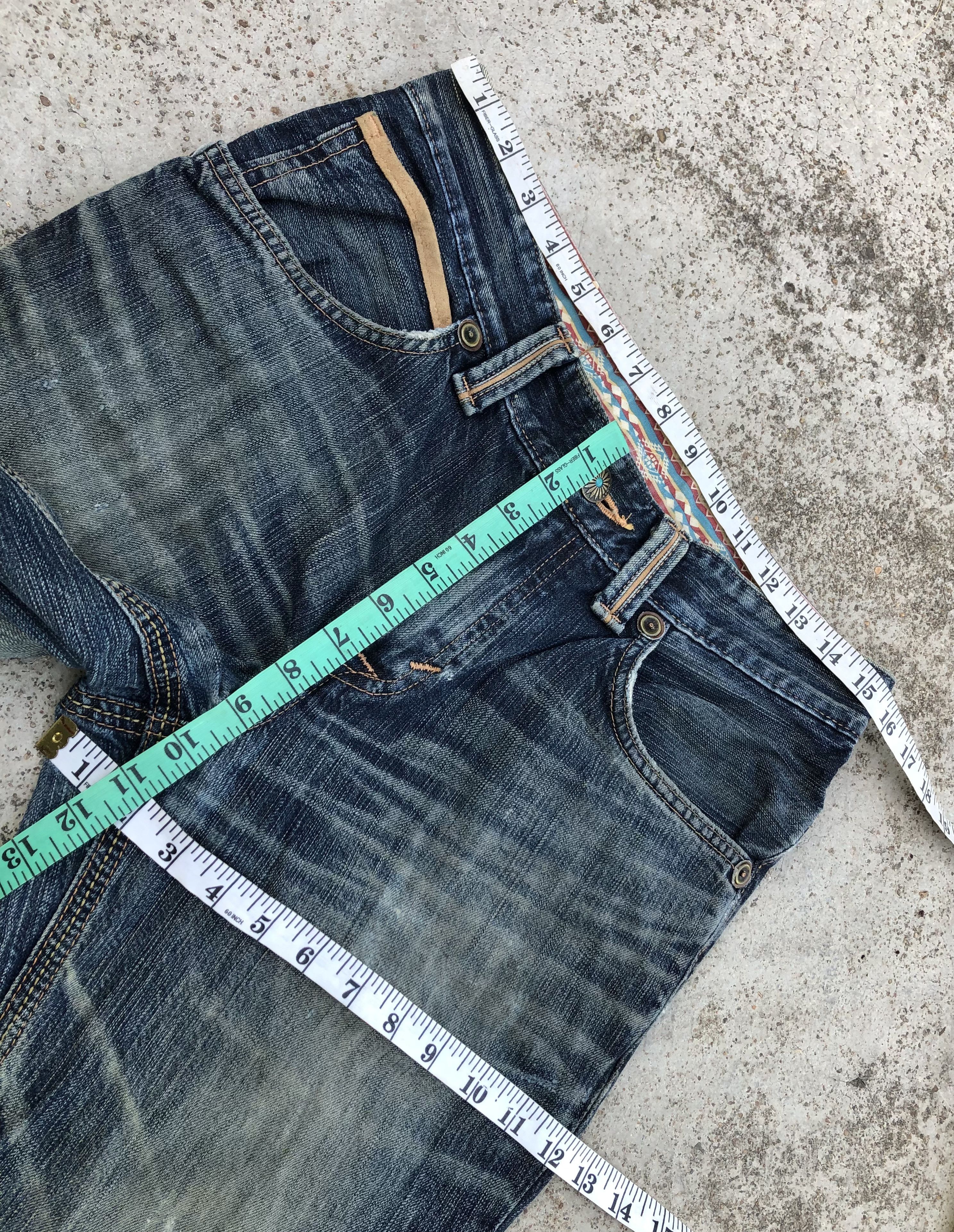 Edwin EXCLUSIVE VINTAGE DISTRESSED FLARE DENIM Size US 30 / EU 46 - 9 Thumbnail