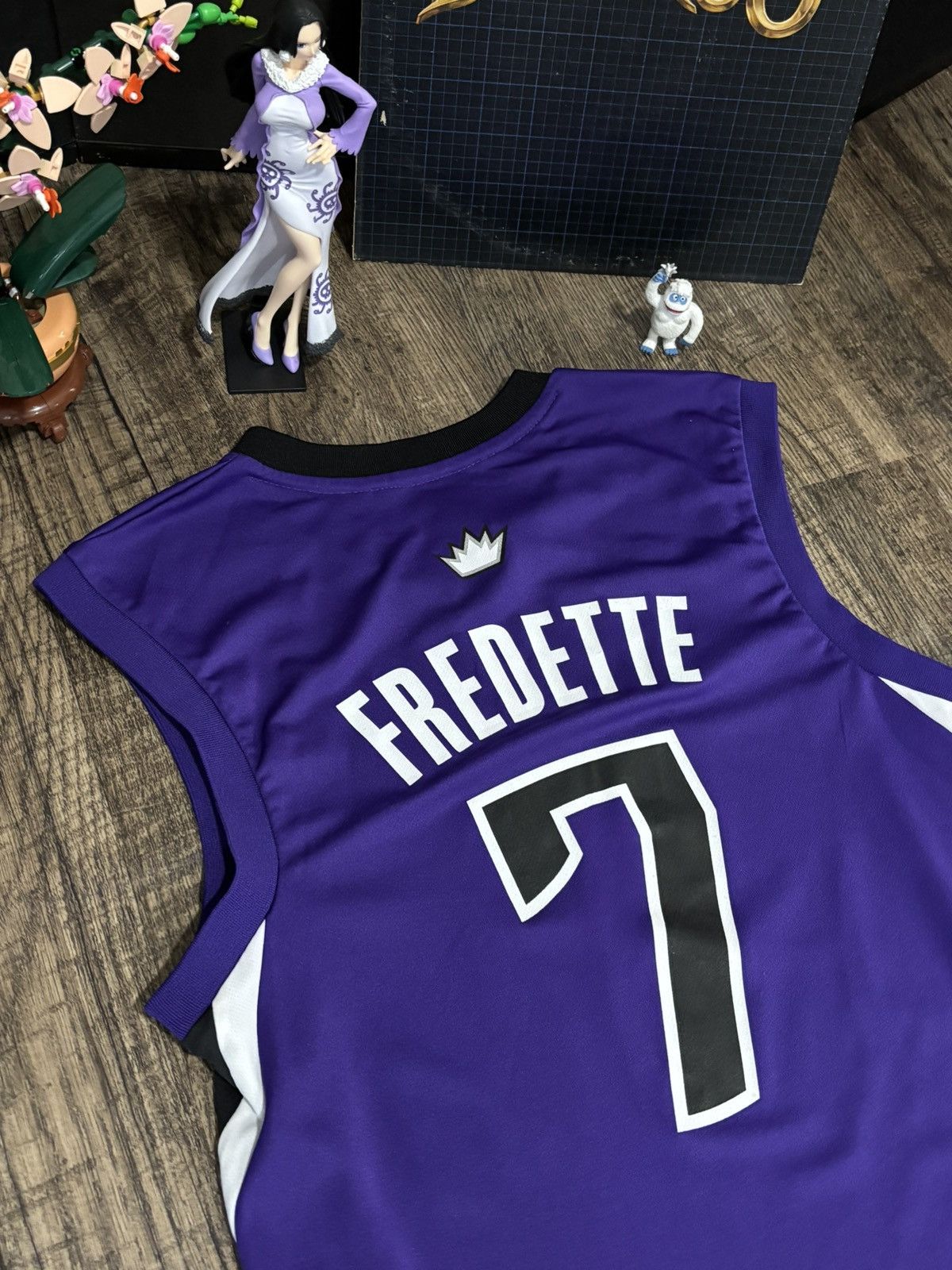 Adidas 2011 Jimmer Fredette Sacramento Kings Adidas Jersey Small Size US S / EU 44-46 / 1 - 1 Thumbnail
