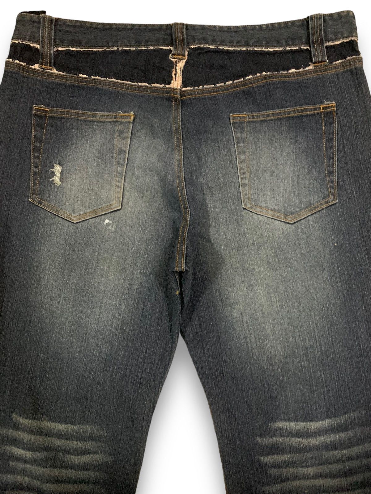 Japanese Brand Japanese Brand Blue Wash Painted Splatter Flare Grunge Jeans Size US 36 / EU 52 - 11 Thumbnail