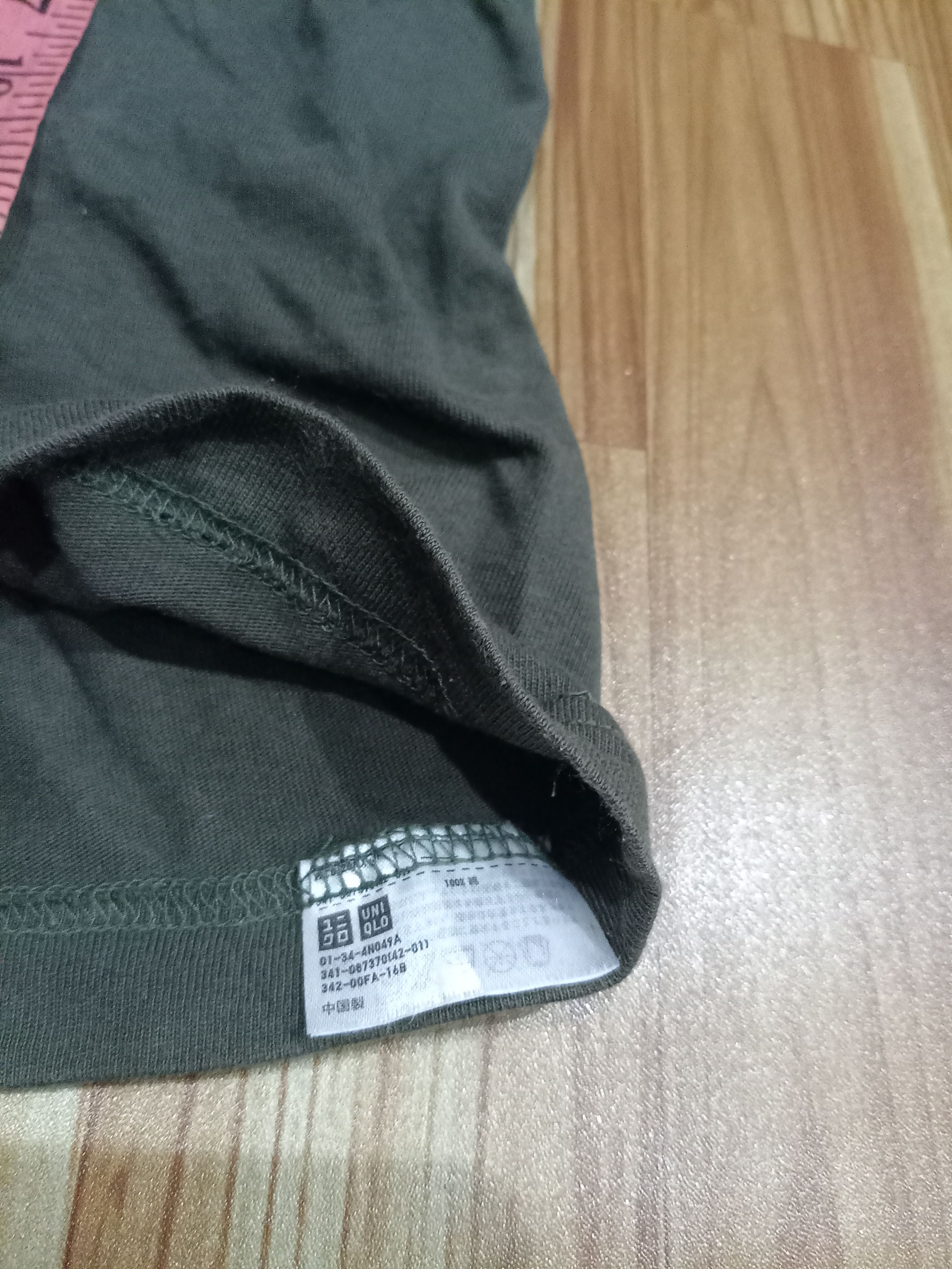 Uniqlo 🔥Uniqlo Kurt Cobain T Shirts Size US S / EU 44-46 / 1 - 3 Thumbnail