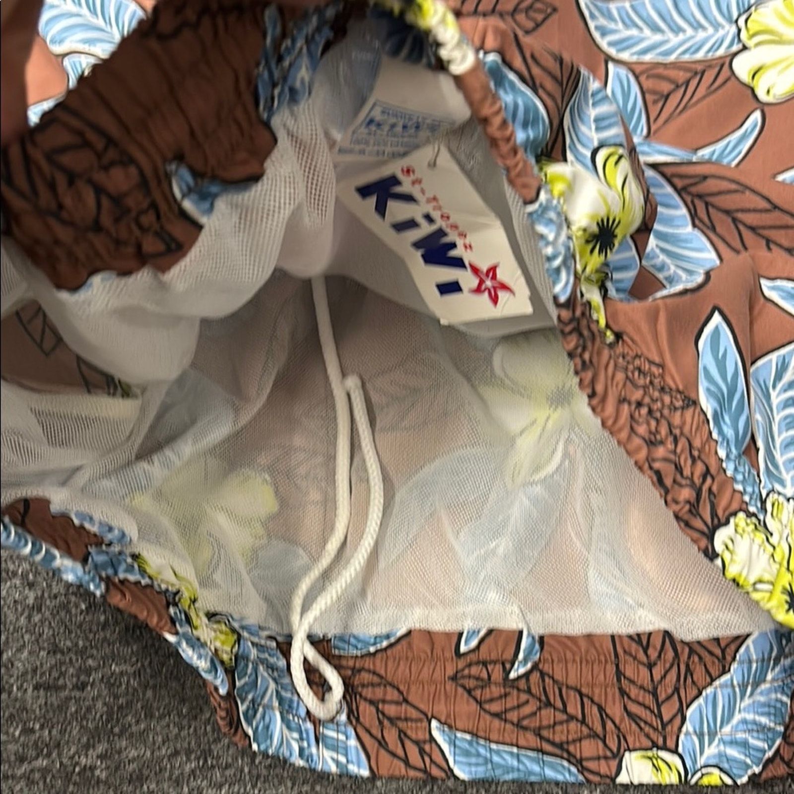 Other NWT Kiwi Floral Swim Trunks - Brown and Blue Size XL Size US 40 / EU 56 - 6 Thumbnail