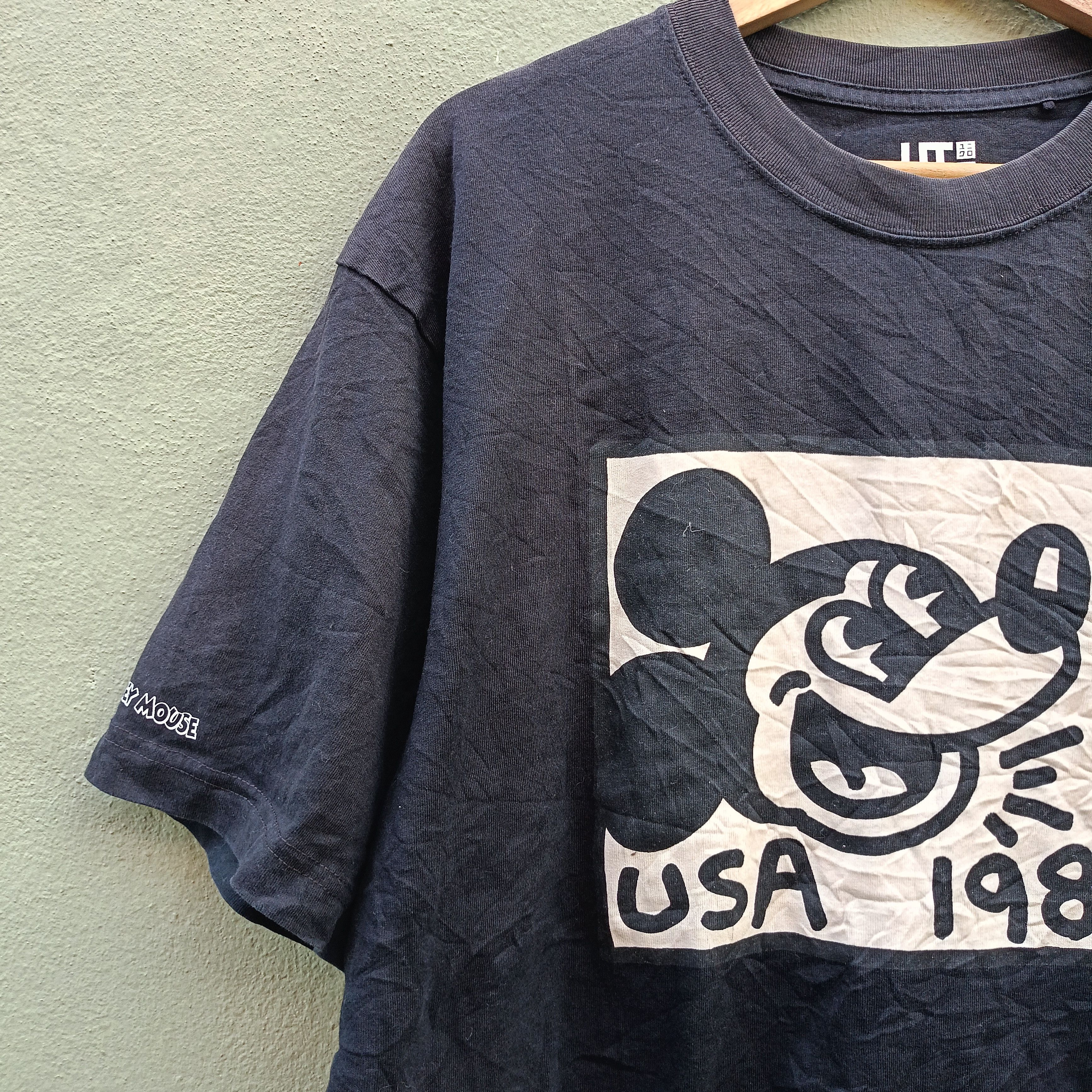 Keith Haring Mickey Mouse X keith haring Uniqlo Tee Size US L / EU 52-54 / 3 - 3 Thumbnail