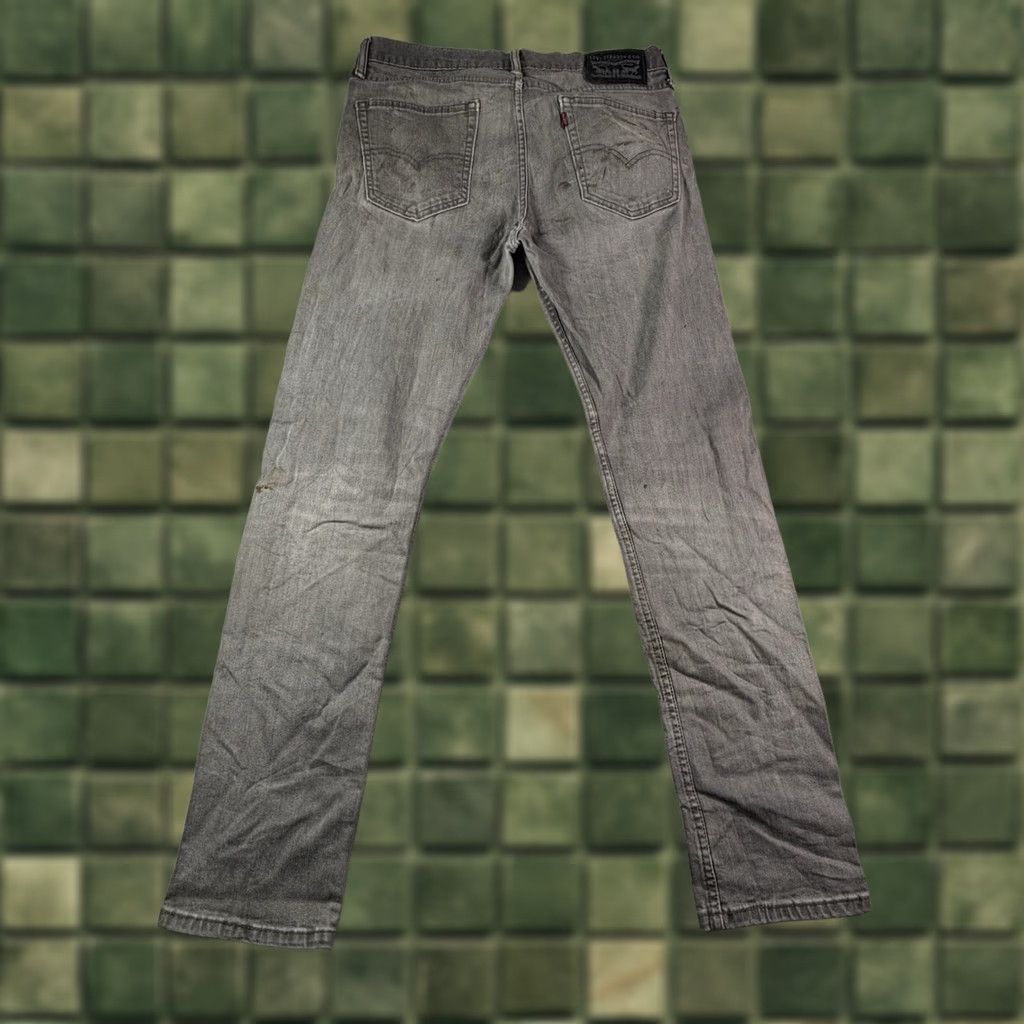 Levi's Levi's Jeans Men’s 32x32 Black Slim Straight Leg Distressed Outdoors 5-Pocket Denim Size US 32 / EU 48 - 1 Thumbnail