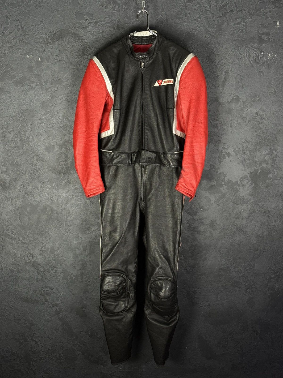 Dainese Vtg Dainese Women One Piece Leather Motorcycle Racing Suit Size XL / US 12-14 / IT 48-50 - 1 Thumbnail