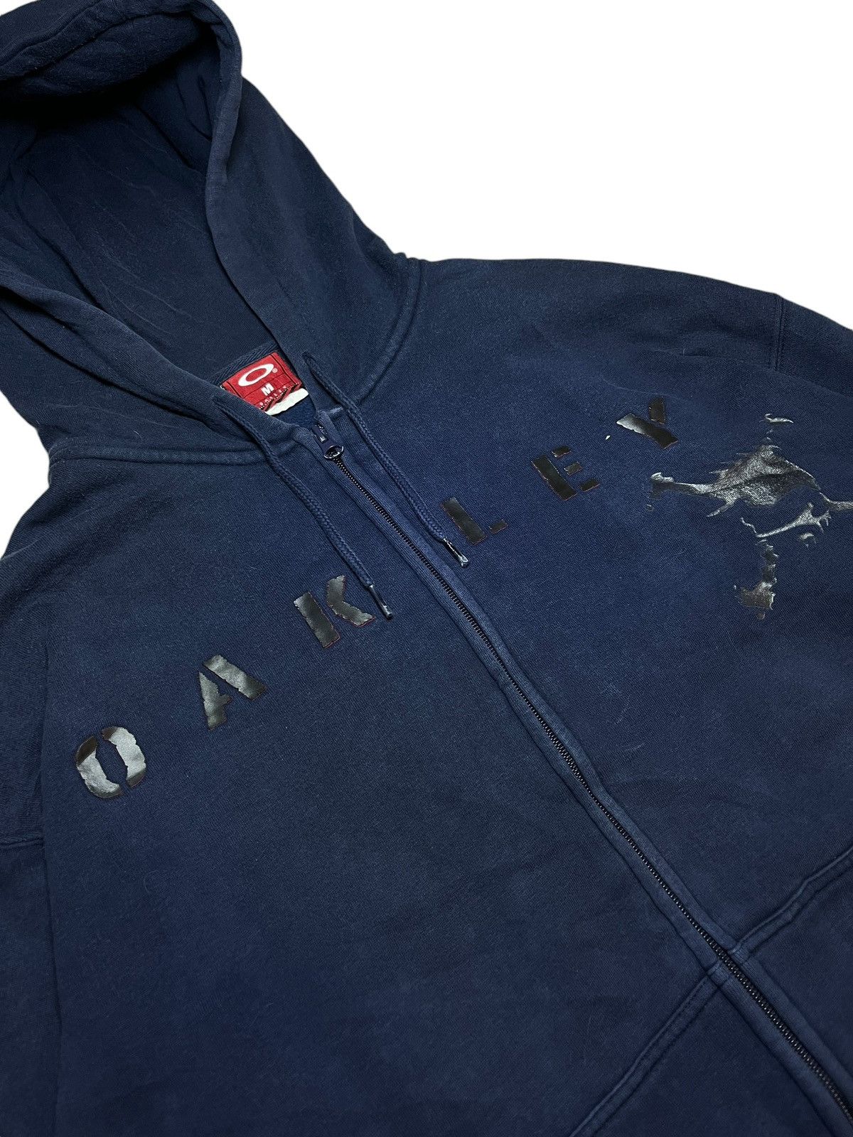 Oakley Vintage Oakley Skull Zipper Hoodie Size US L / EU 52-54 / 3 - 2 Thumbnail