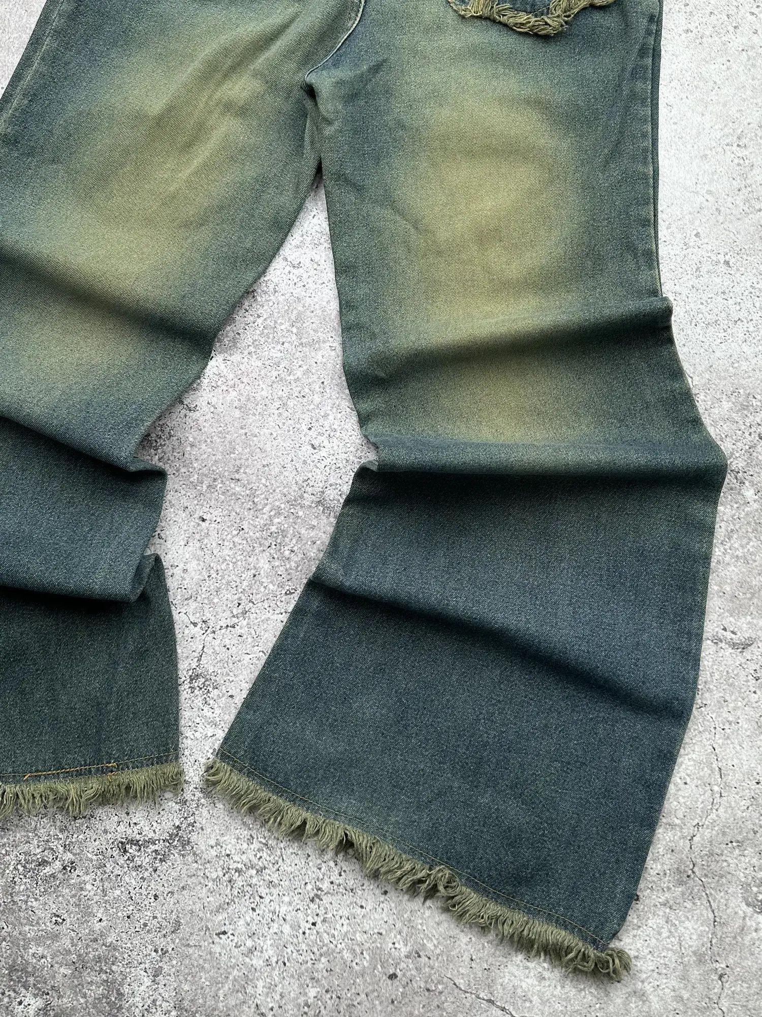 Japanese Brand Vintage Faded Flare Jeans C342(V617) Size 25" / US 0 / IT 36 - 13 Thumbnail