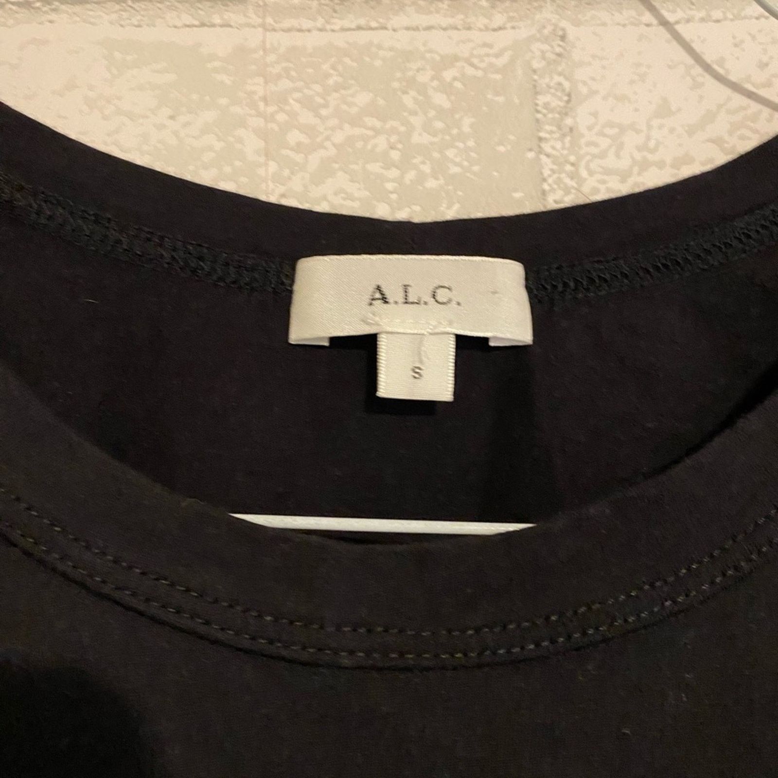 A.L.C. A.L.C. $195 Sold Out Karlie Puff-Sleeve Tee in Black Small Size S / US 4 / IT 40 - 5 Thumbnail