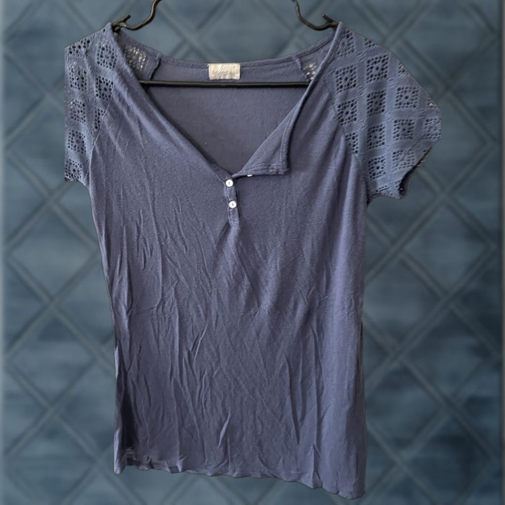 Vintage VINTAGE Glitz Henley Tee Shirt - Women - Medium - Blue - Short Sleeve - Rayon Stretch - Solid - Athleisure - 90s? Size M / US 6-8 / IT 42-44 - 1 Thumbnail