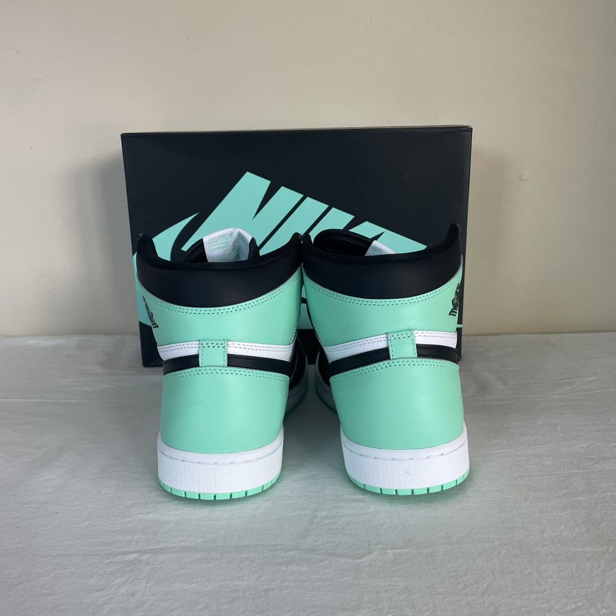 Jordan Brand × Nike Nike Air Jordan 1 Retro High OG Green Glow Mens US Size 13 Size US 13 / EU 46 - 6 Thumbnail