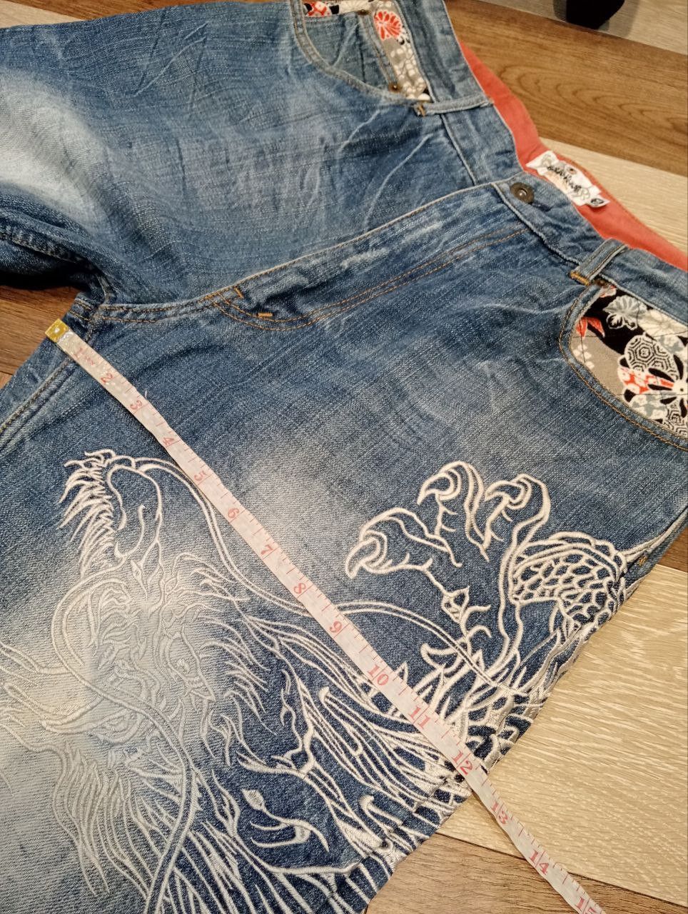 Karakuri Tamashii KARAKURI TAMASHII JAPAN DRAGON EMBROIDERY WASHED DENIM JEANS Size US 34 / EU 50 - 20 Thumbnail