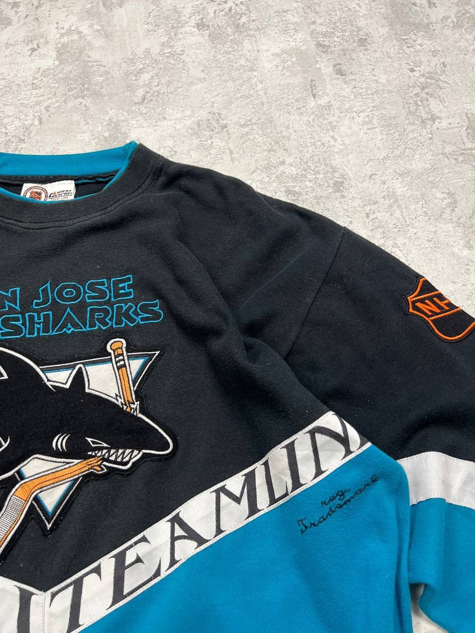 NHL Vintage San Jose Sharks Hockey NHL Sweatshirt Big Logo Size US L / EU 52-54 / 3 - 8 Thumbnail