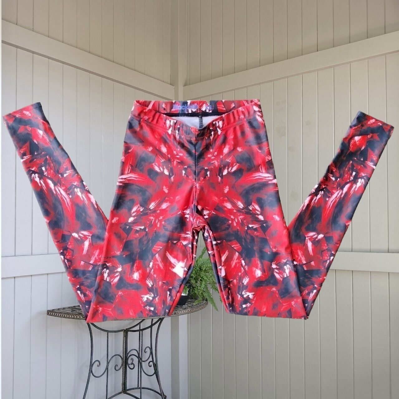 Man Made In Australia Black Milk Leggings Red Black Ruby High Waist Limited Size 27" / US 4 / IT 40 - 1 Thumbnail