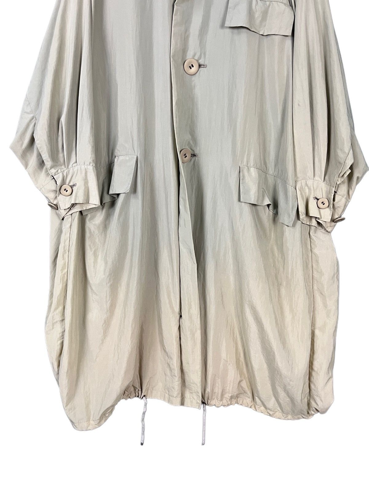 Issey Miyake Vintage 80s Issey Miyake Windcoat Nylon Oversized Long Coat Size US M / EU 48-50 / 2 - 4 Thumbnail