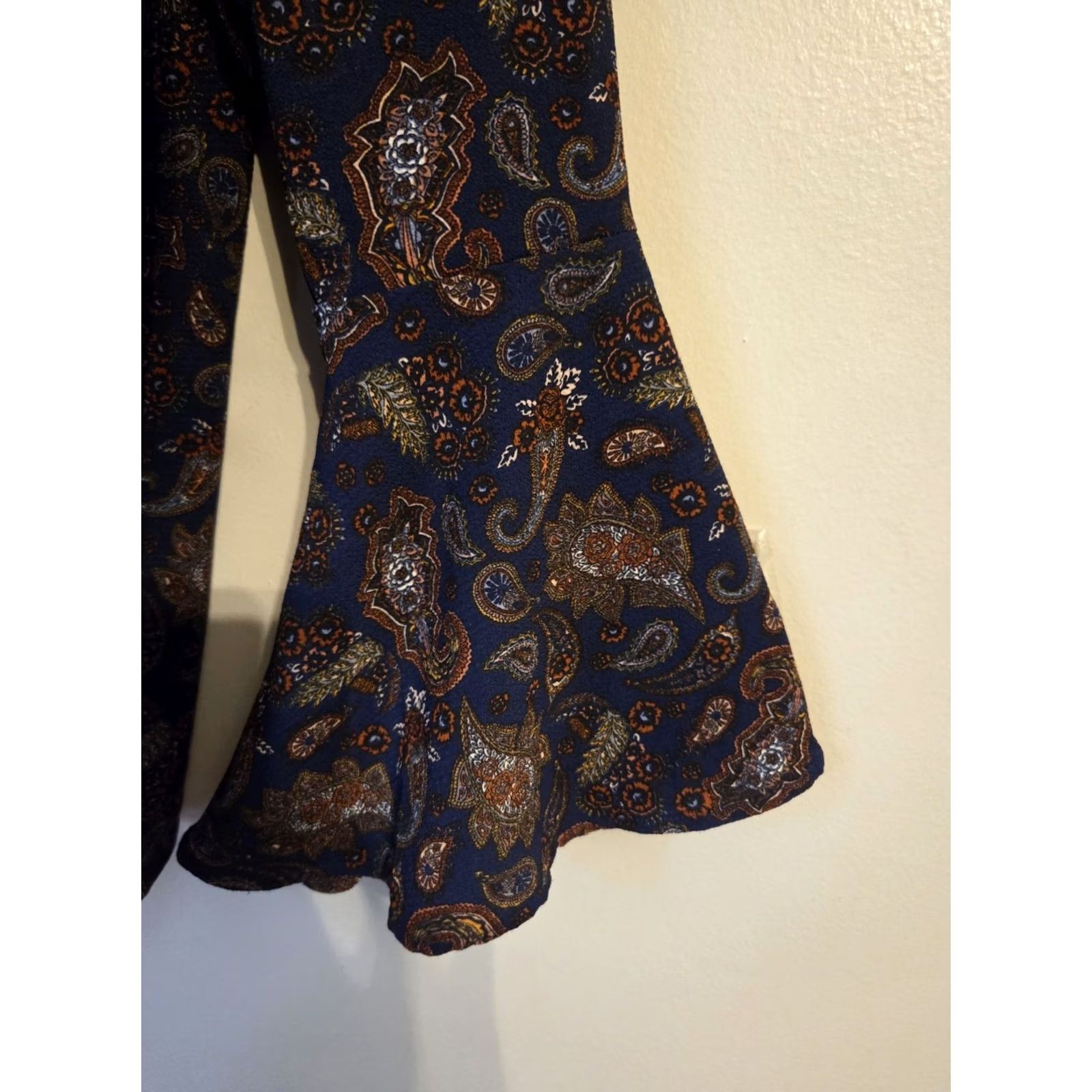 Vintage No Comment Blue Paisley Print Bell Sleeve Top 3X Plus Womens Size XXL / US 16-18 / IT 52-54 - 4 Thumbnail