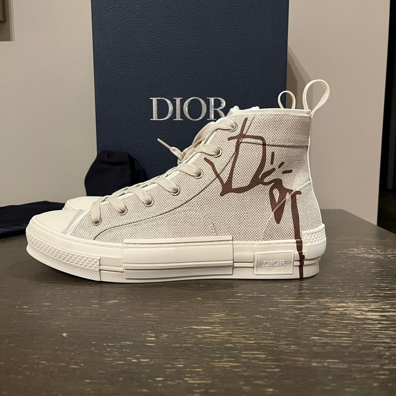 Dior × Travis Scott o1rshd1 Cactus Jack B23 High Top Logo Sneakers in Off White Size US 9 / EU 42 - 3 Thumbnail