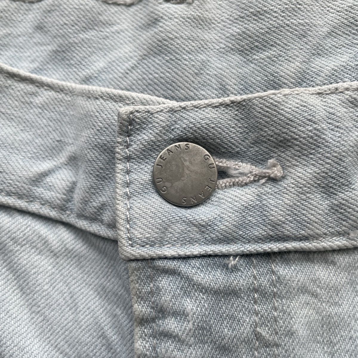 Japanese Brand Japanese GU Distressed Faded Light Wash Jeans Pants THRASHED Size US 32 / EU 48 - 6 Thumbnail