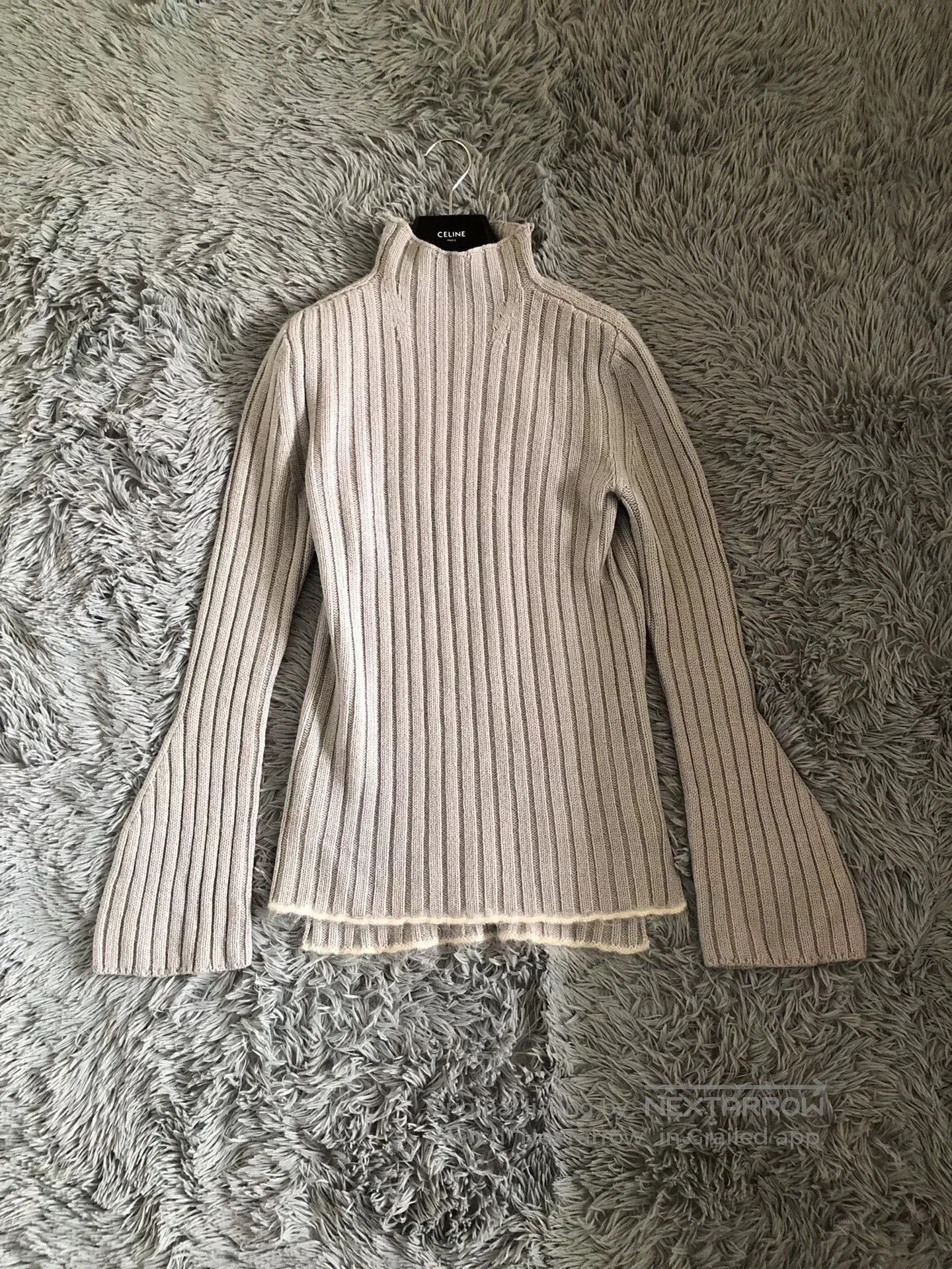 Celine Old Celine Turtleneck Sweater. Size S / US 4 / IT 40 - 1 Thumbnail