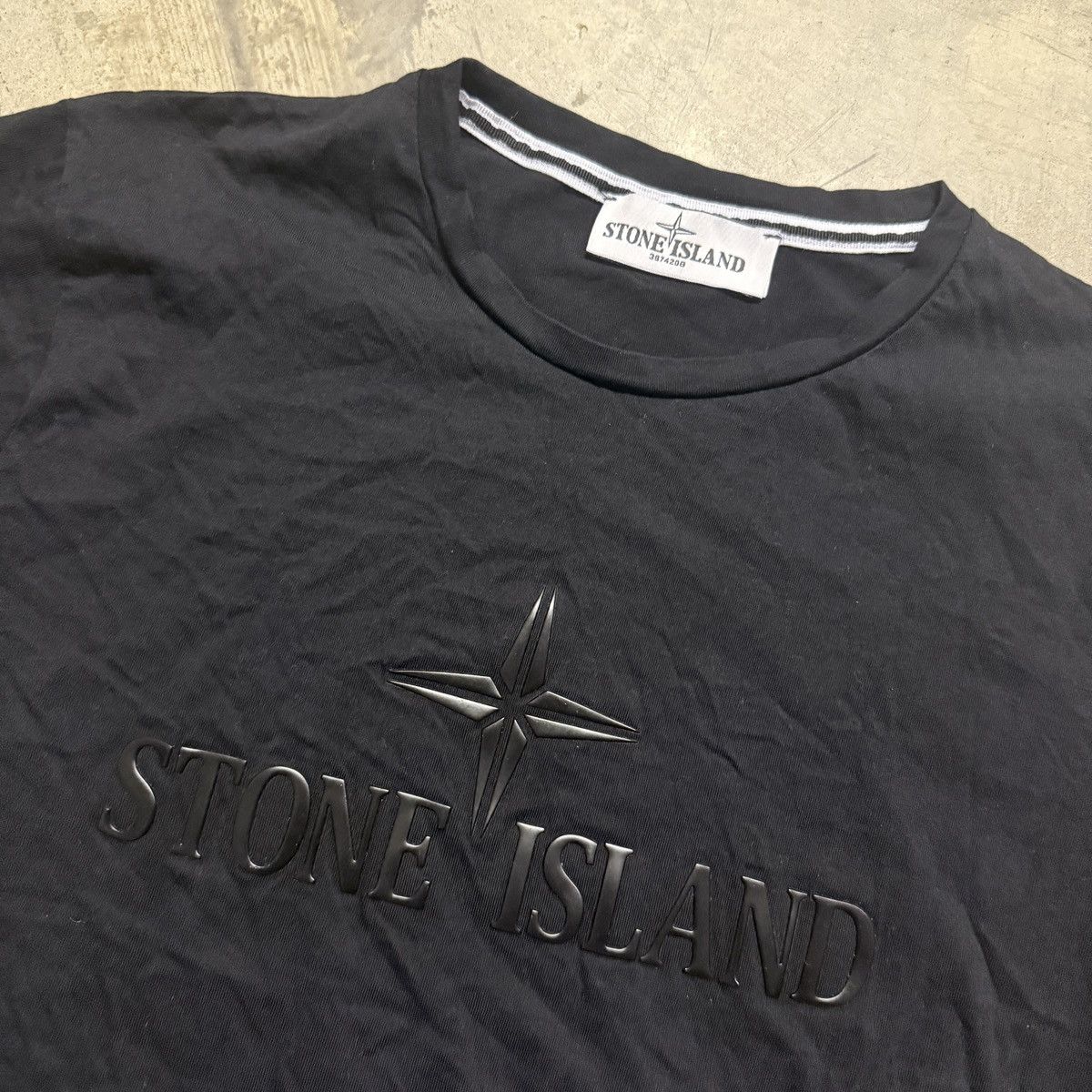 Stone Island Stone Island Rubberized Logo Shirt Size L Size US L / EU 52-54 / 3 - 3 Thumbnail