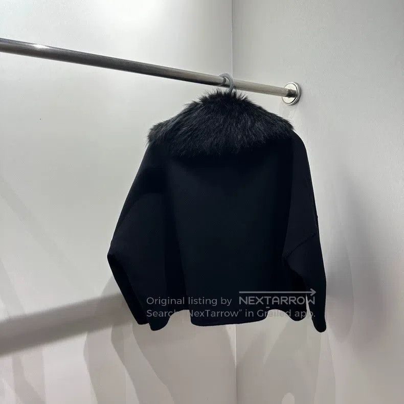 Fendi Fendi Fox Fur Collar Floral Buckle Wool Coat Size XS / US 0-2 / IT 36-38 - 2 Thumbnail