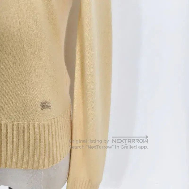 Burberry Burberry Spring Autumn Light Yellow Wool Cardigan. Size M / US 6-8 / IT 42-44 - 3 Thumbnail