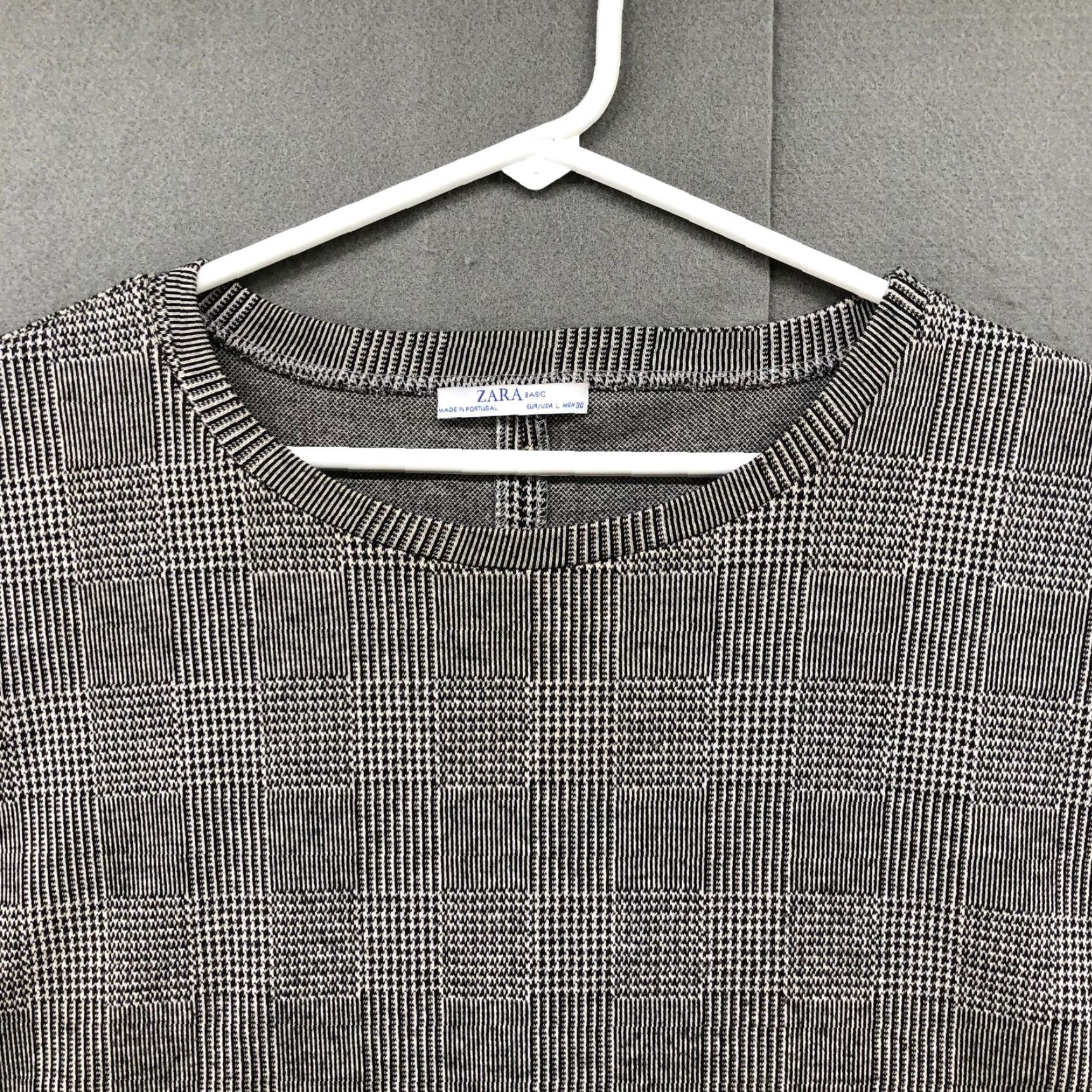 Zara VINTAGE Zara Plaid Short Sleeve Cropped Sweater Womens L Gray Crewneck Knit Pullover 90s Womens L Size L / US 10 / IT 46 - 3 Thumbnail