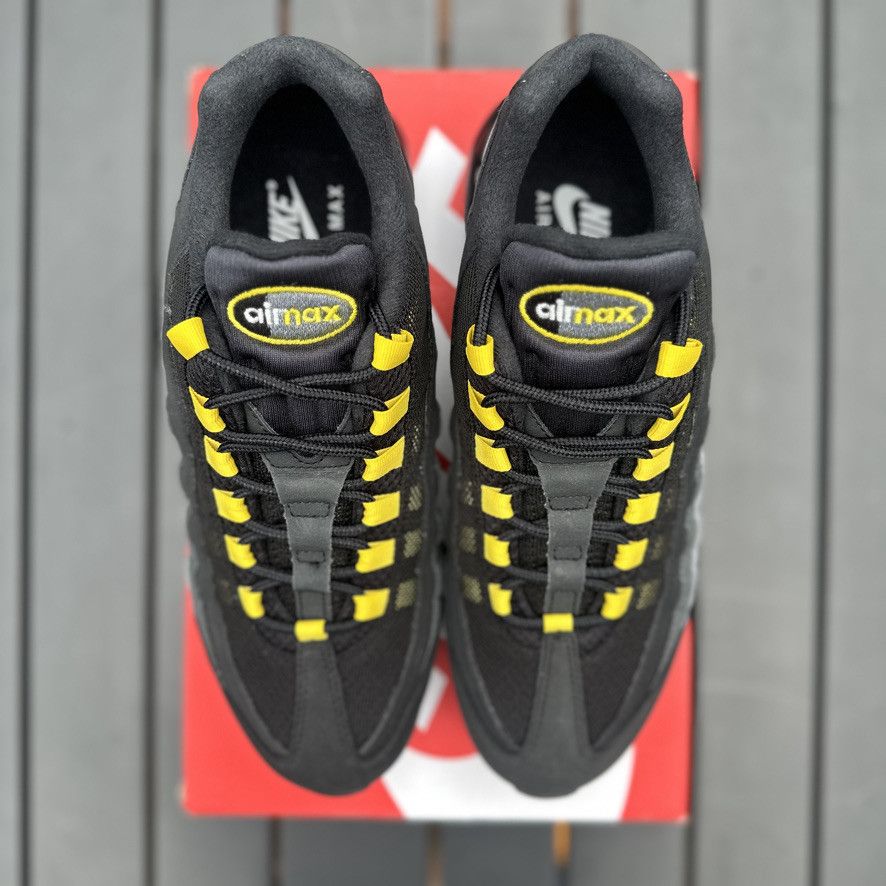 Nike Nike Air Max 95 Custom Tour Yellow - Yellow/Black Size 10 Size US 10 / EU 43 - 12 Thumbnail