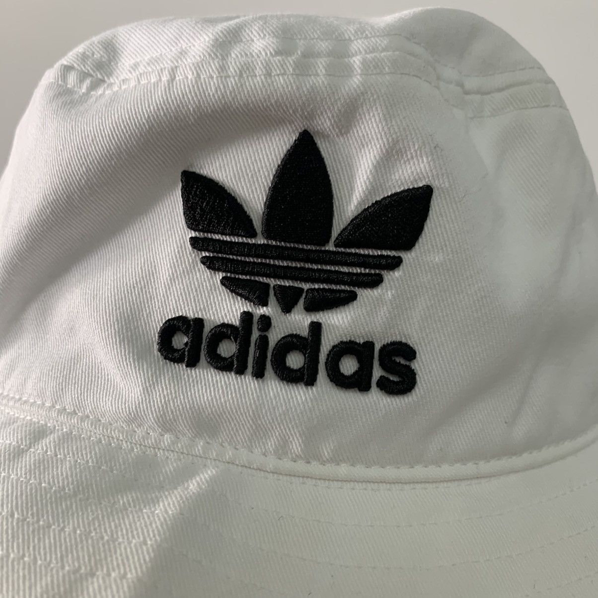 Adidas Adidas white Hats Size ONE SIZE - 2 Thumbnail