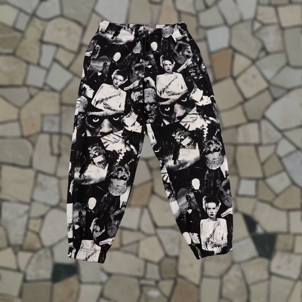 Levi's Item Specifications: Brand: Nike Size US 29 - 1 Thumbnail