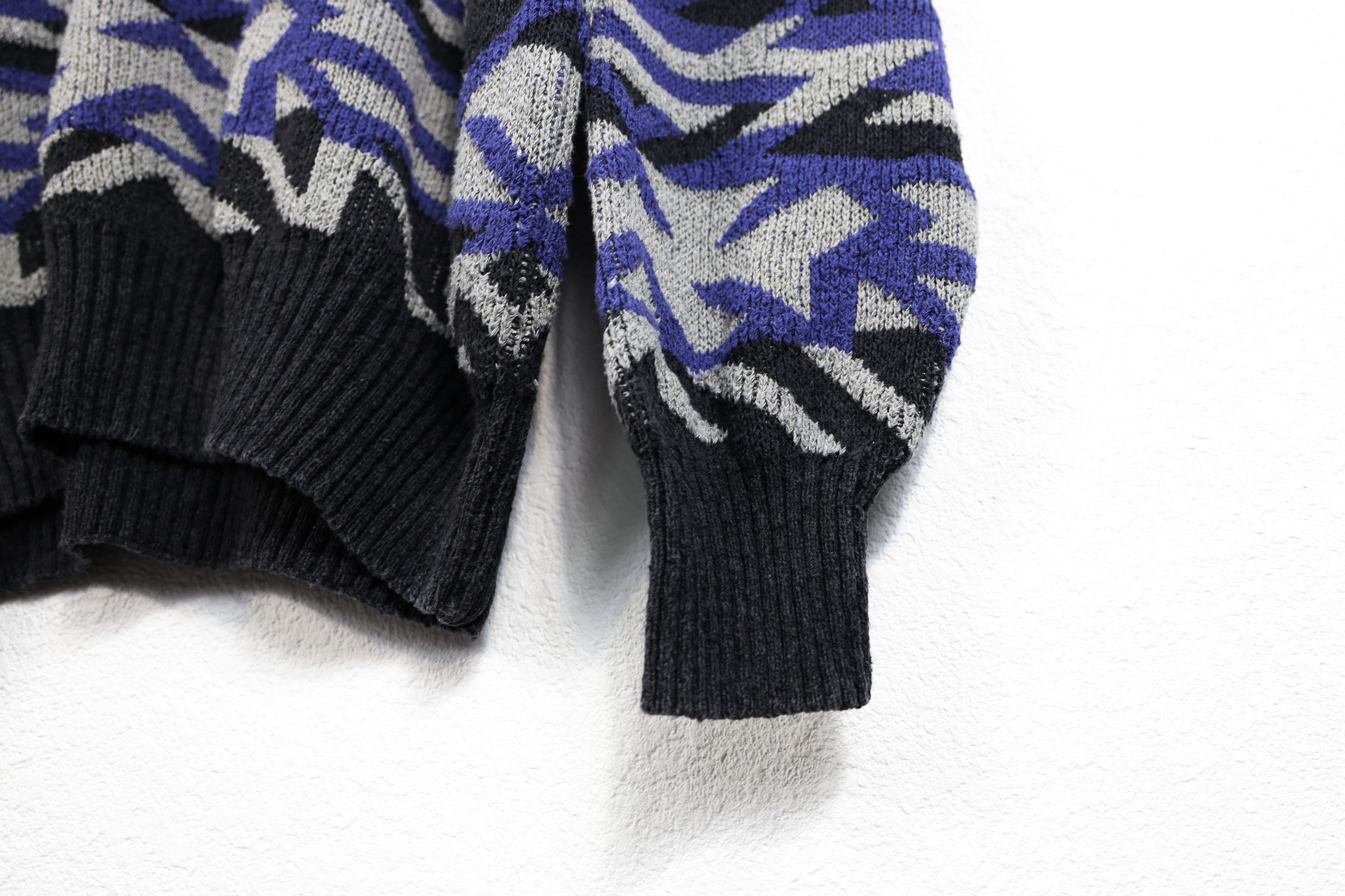 Bally Vintage Bally Italy Geometric Pattern Cotton Sweater L size Size US L / EU 52-54 / 3 - 4 Thumbnail