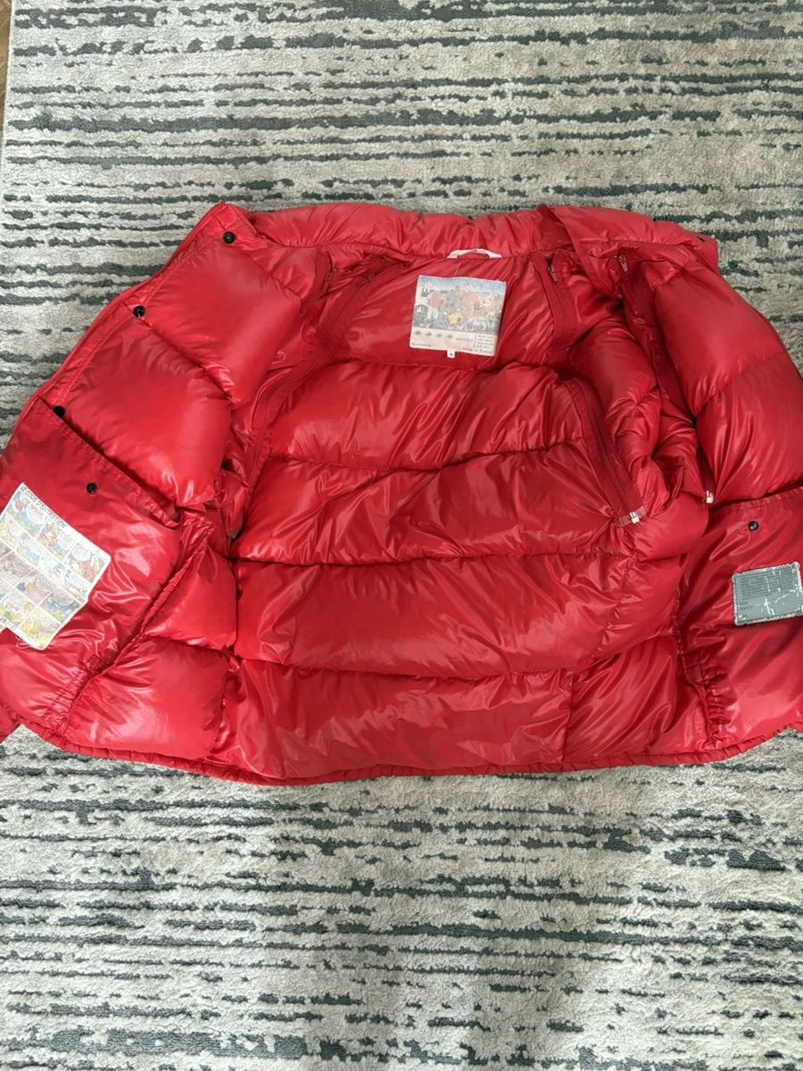 Moncler moncler red jacket Size US XL / EU 56 / 4 - 6 Thumbnail