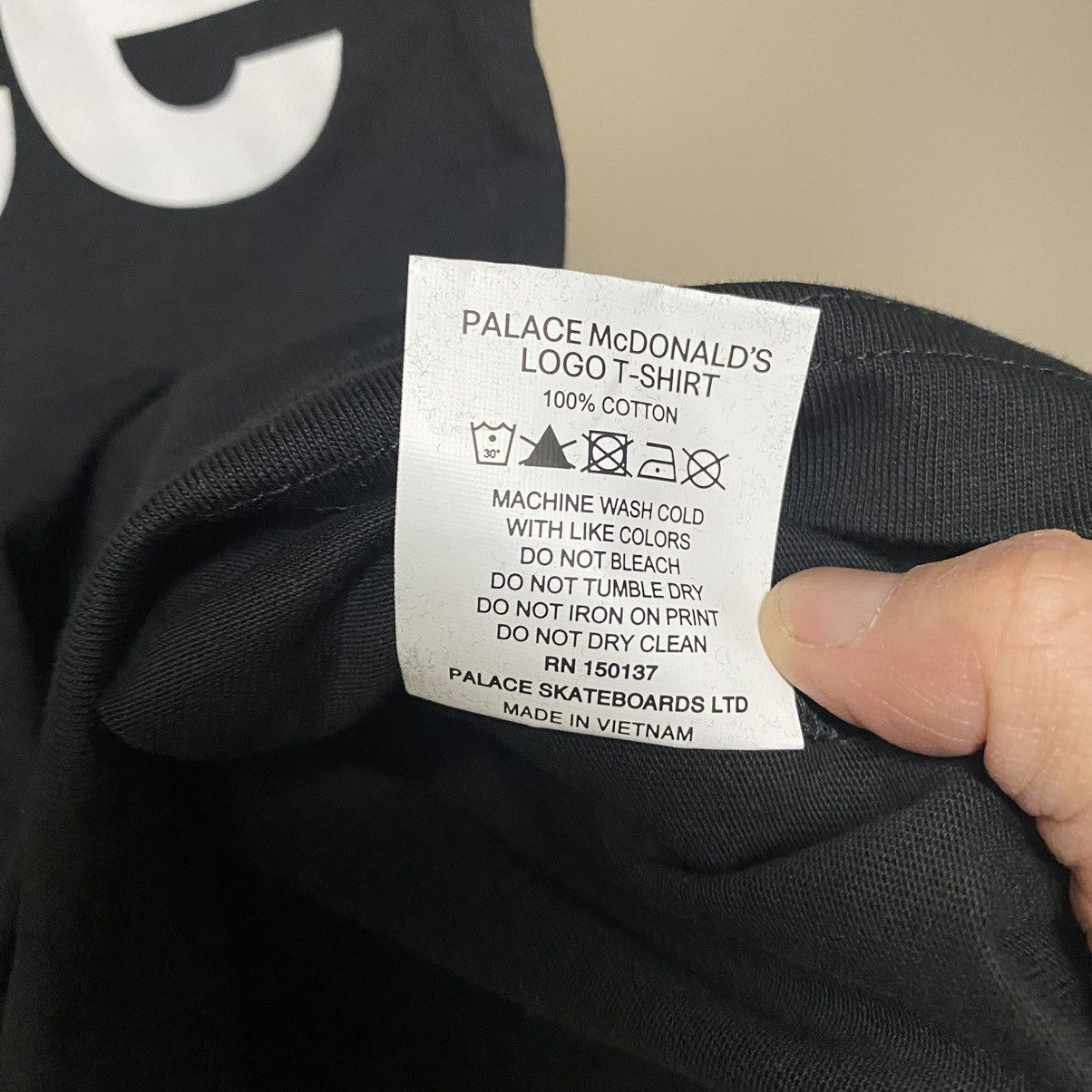 Palace McDonald’s x Palace Skateboards Shirt Size Large Size US L / EU 52-54 / 3 - 5 Thumbnail
