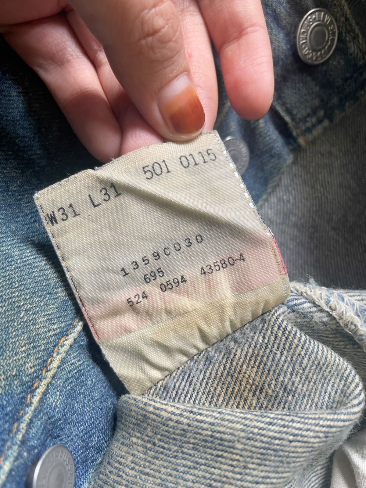 Levi's Vintage 90s Levis 501 Mud Wash Distressed Loose Jeans Size US 31 - 9 Thumbnail