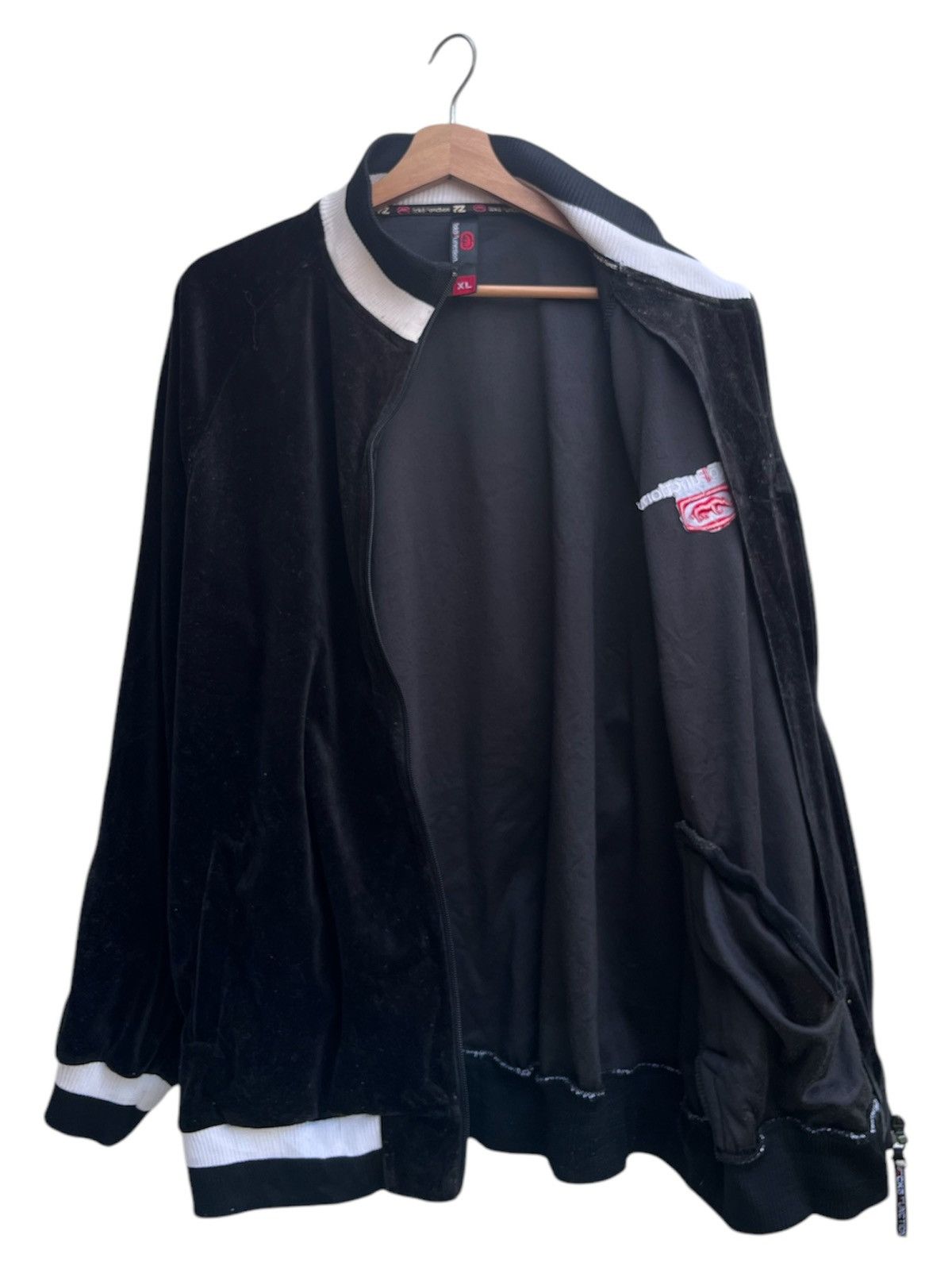 Ecko Unltd. × JNCO × Marc Ecko Ecko Function Velour Track Jacket Black Size US XL / EU 56 / 4 - 3 Thumbnail