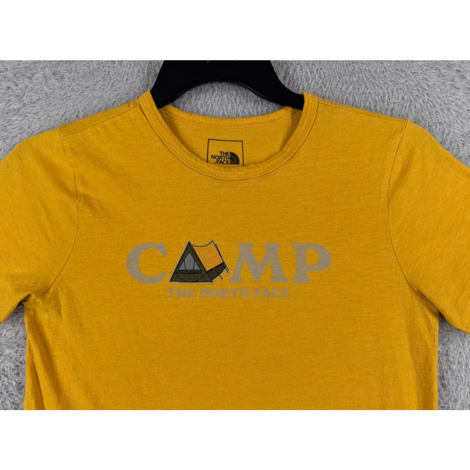 The North Face VINTAGE The North Face Shirt Women S Yellow CAMP Short Sleeve Crew Cotton READ Size S / US 4 / IT 40 - 4 Thumbnail